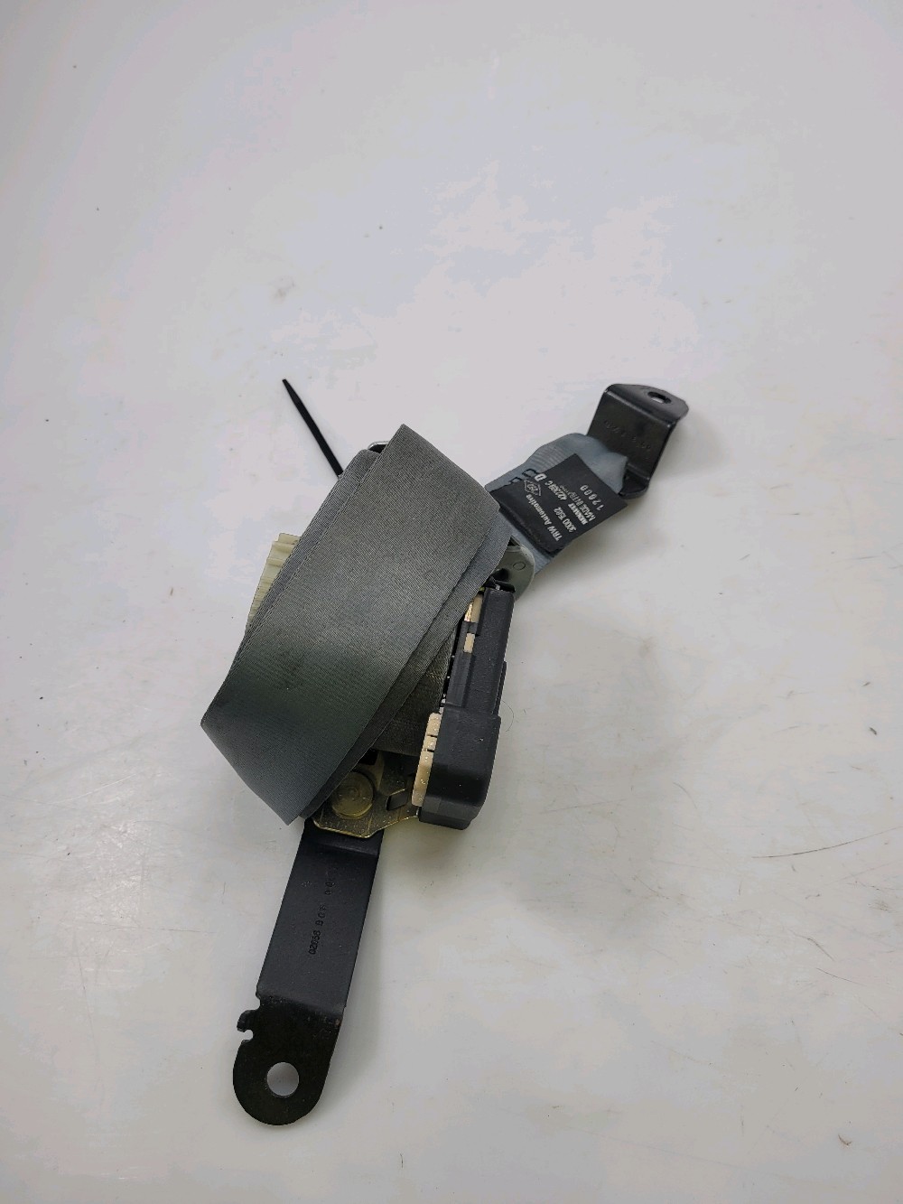 Ceinture avant droit RENAULT LAGUNA 1 PH.2 réf. 7700422309 Z0-3085J Z0-3085J