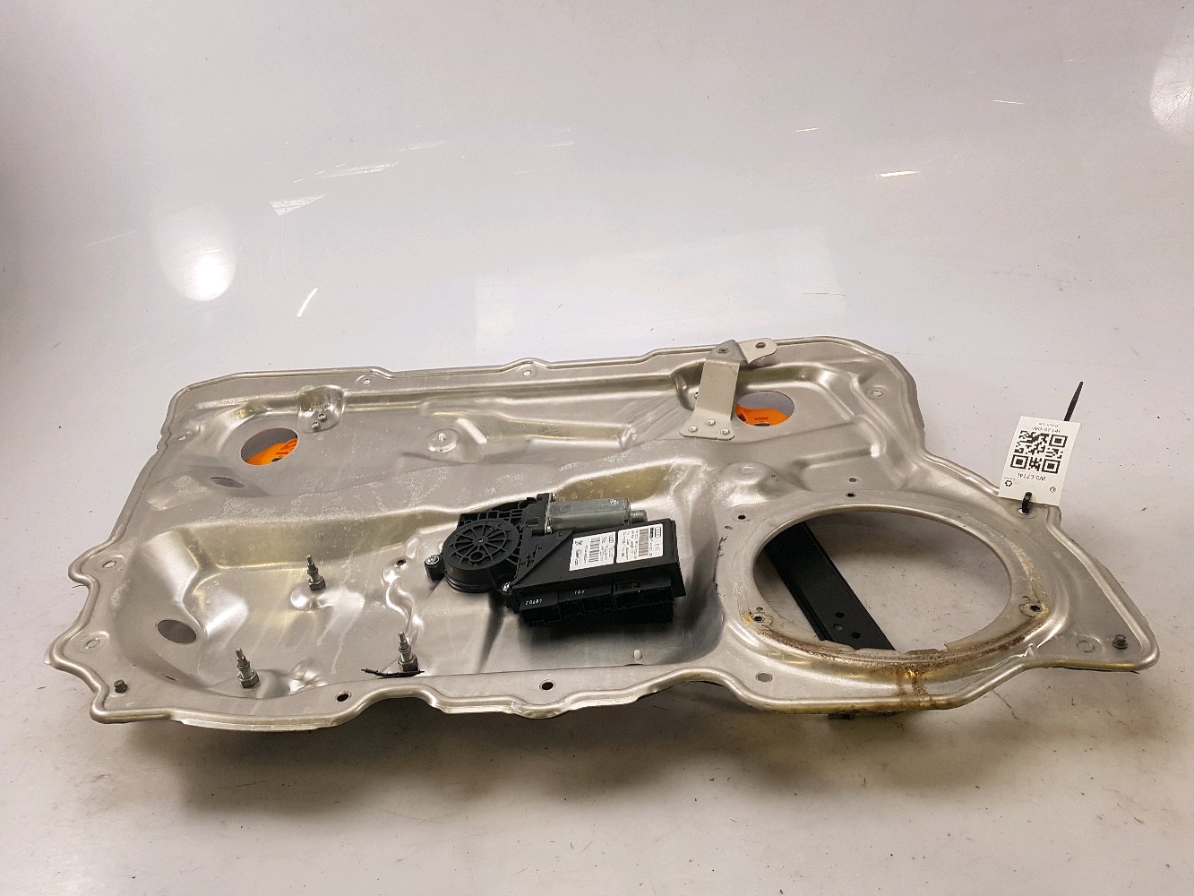 Lève-vitre avant gauche AUDI A8 QUATTRO W0-0714I W0-0714I