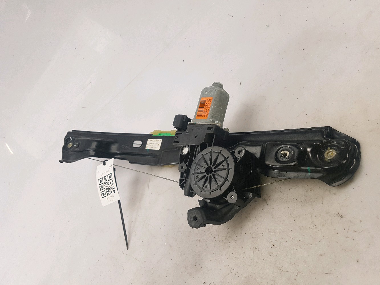 Lève-vitre arrière droit FORD ECOSPORT PH.2 L0-0139V L0-0139V