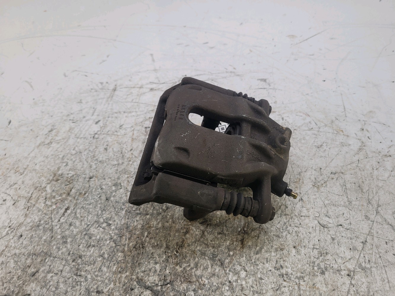 Etrier avant gauche 41011-AX60A- - NISSAN MICRA 3 PH.1 1.2I 16V - X0-1254A X0-1254A