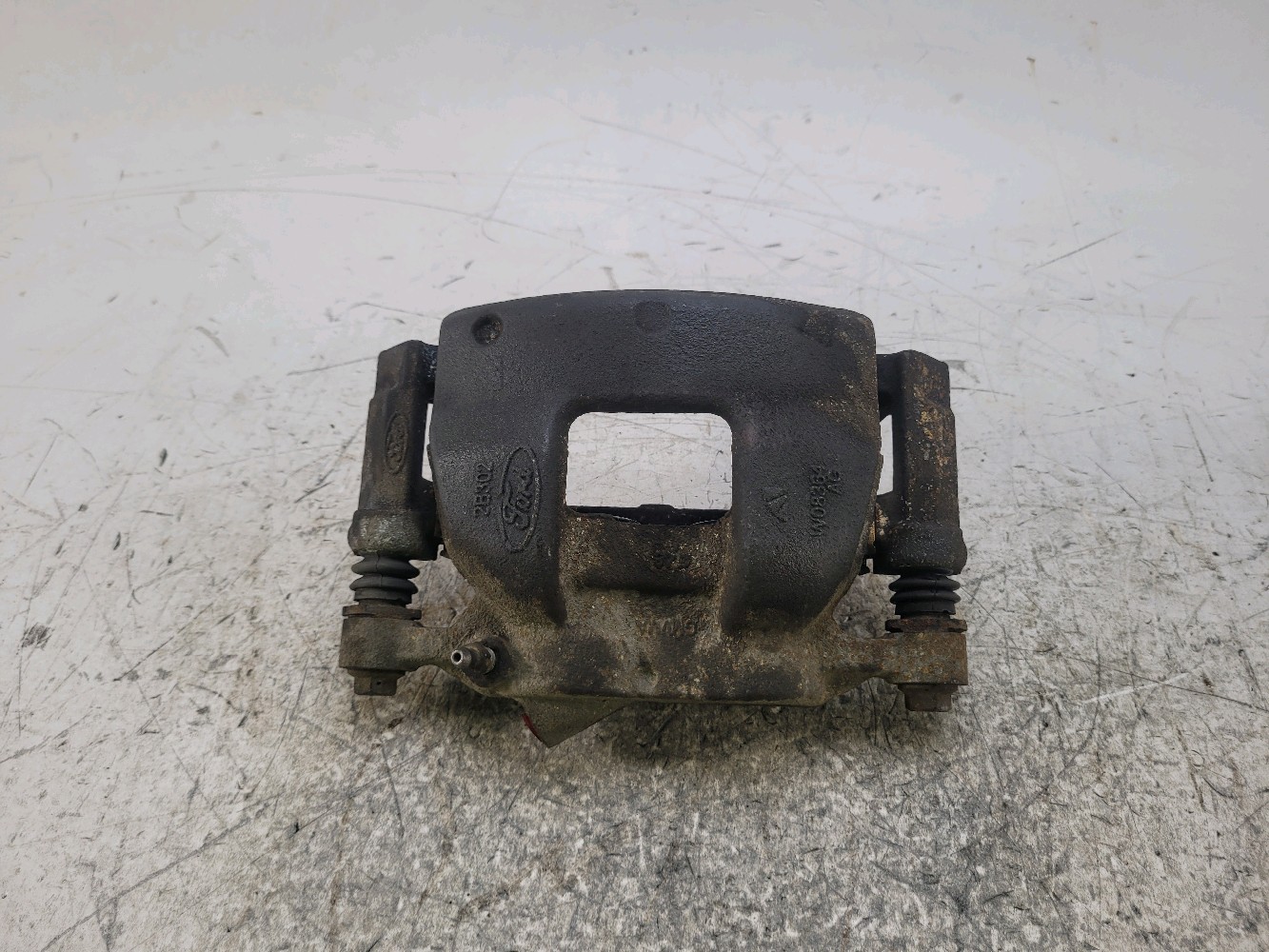 Etrier avant gauche 1783933 - FORD TRANSIT CUSTOM 1 PH.1 2.0 CDI - Y0-0299H Y0-0299H