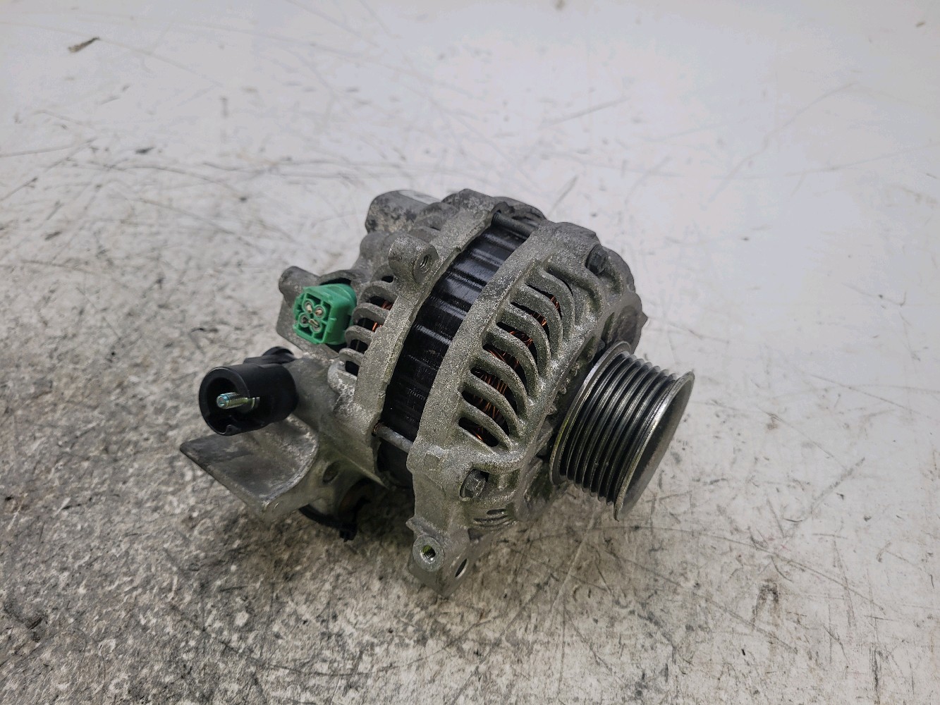 Alternateur HONDA CIVIC 7 PH.2 1.8 VTEC réf. 31100RNAA01 T0-0150R T0-0150R