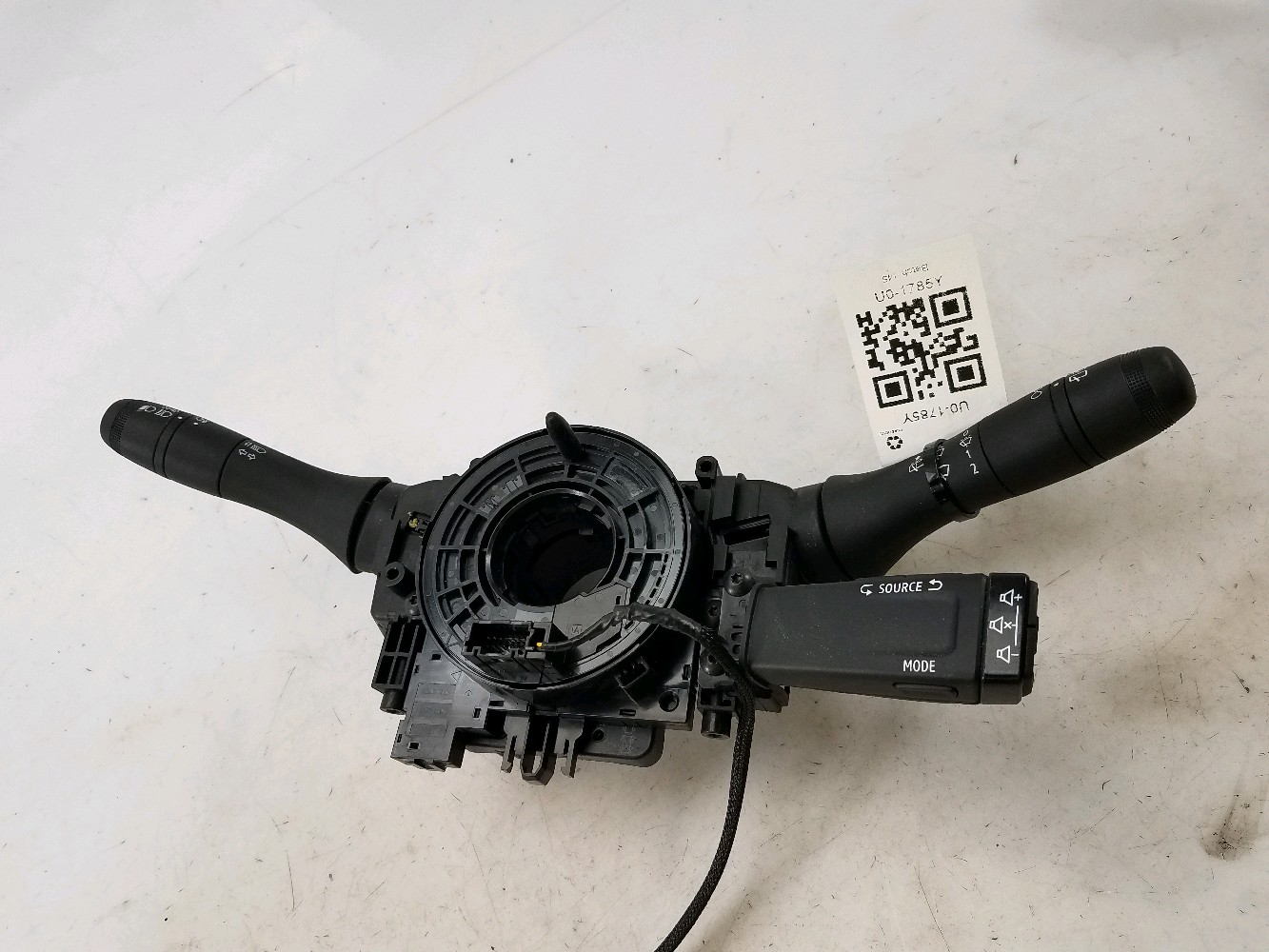 Commodo monobloc 255678675R - RENAULT CLIO 5 PH.1 1.0 TURBO - U0-1785Y U0-1785Y