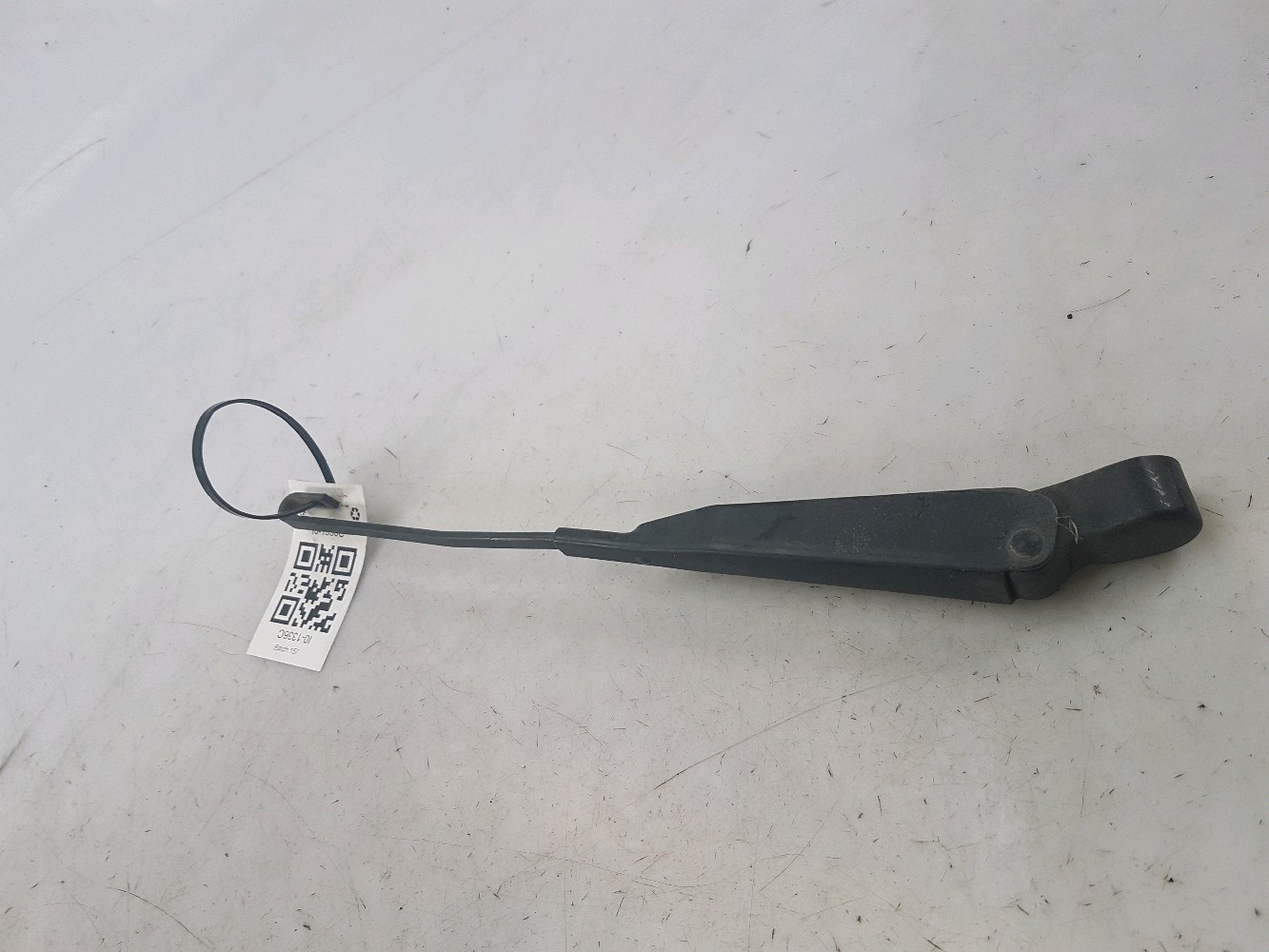 Bras d'essuie glace arrière x1 00006429H9 - PEUGEOT 106 PH.2 1.0I - I0-1336C I0-1336C