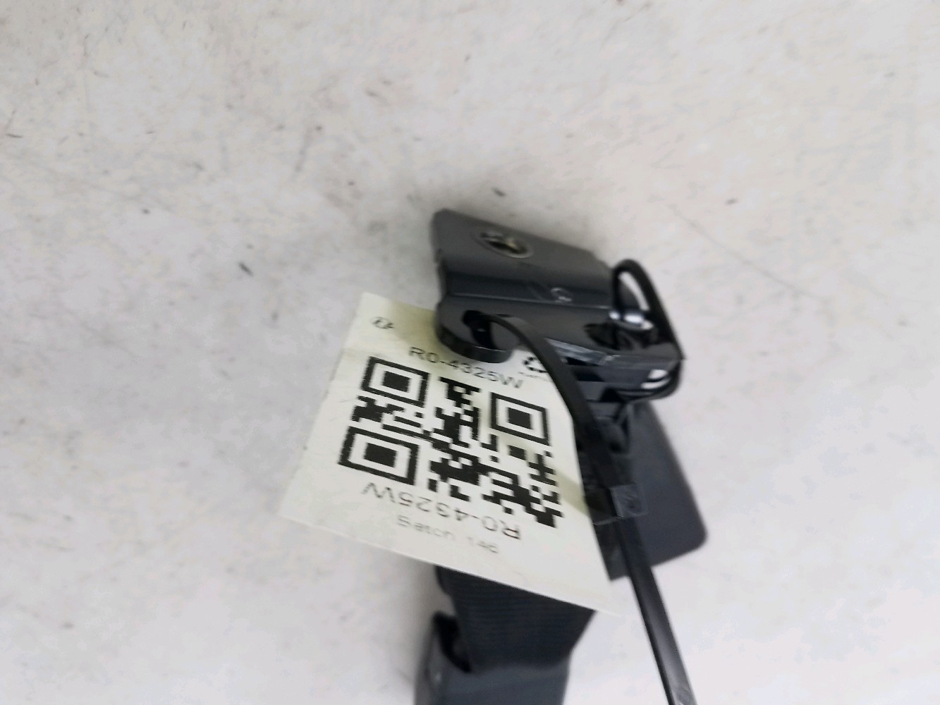 Attache ceinture arrière droit MERCEDES CLASSE A 4 R0-4325W R0-4325W [reference_1323168] 3