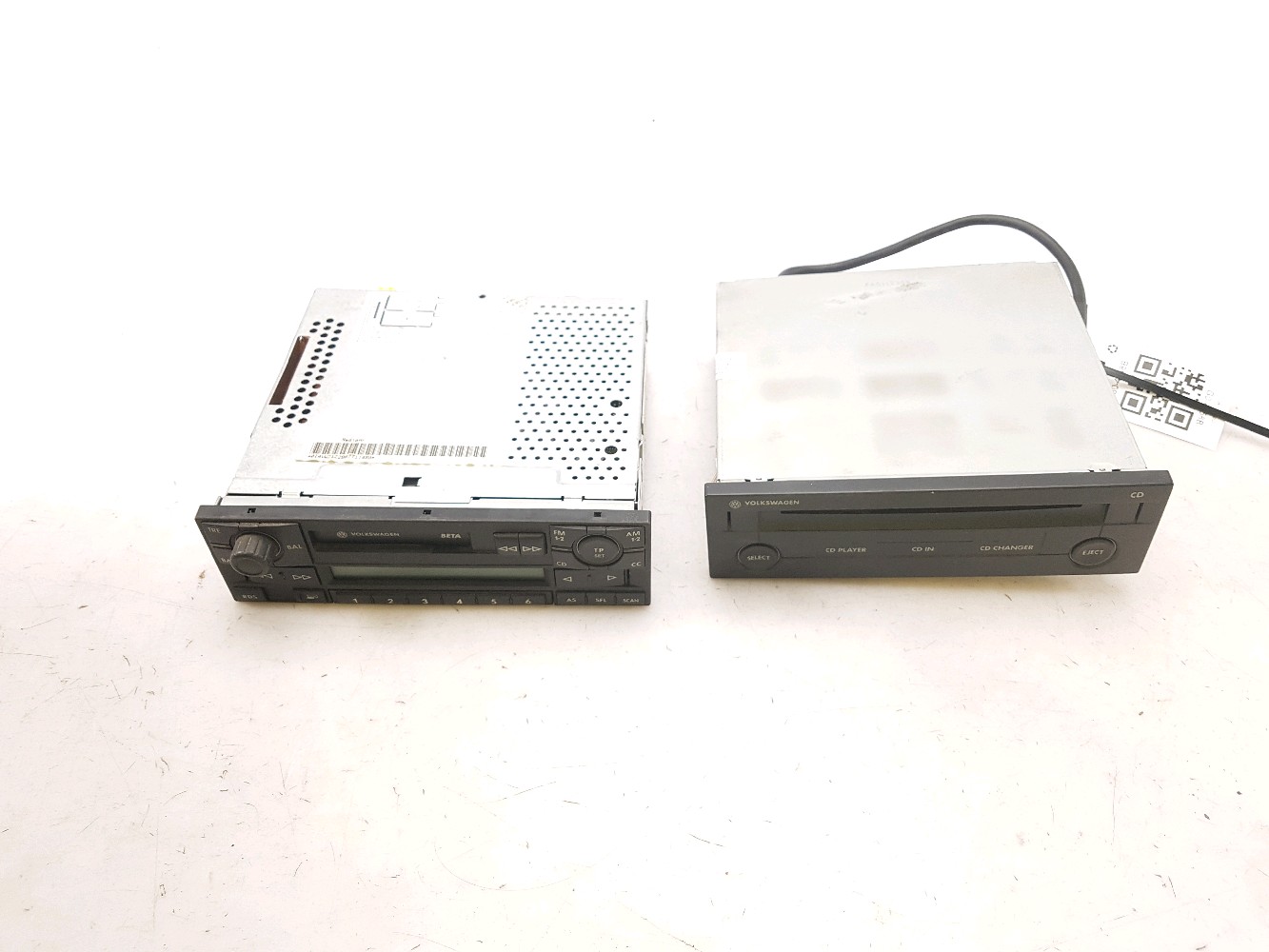 Poste Multimédia VOLKSWAGEN GOLF 4 G0-4758B G0-4758B