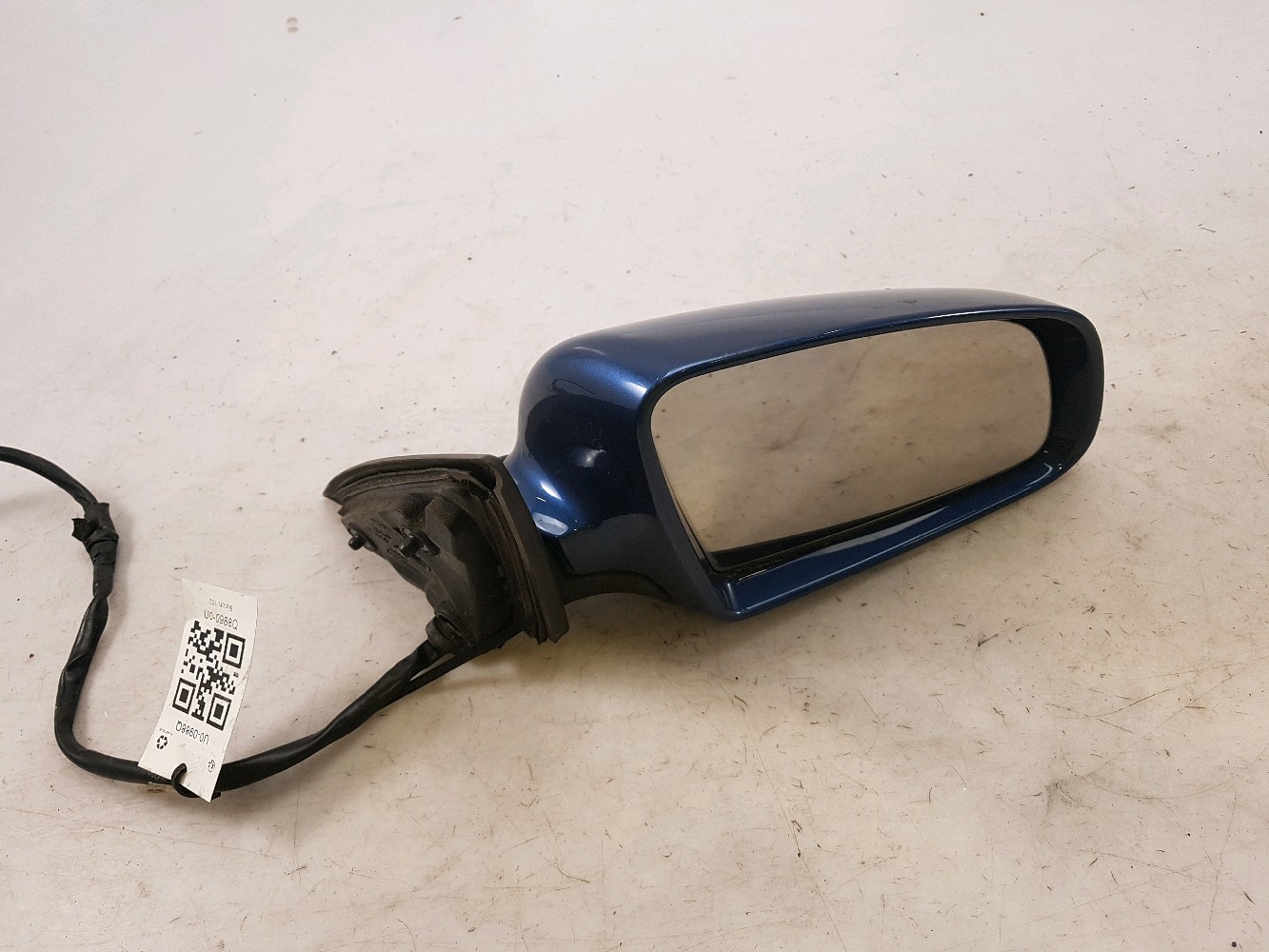 Rétroviseur droit AUDI A6 QUATTRO réf. 4F1858532K01C U0-0988Q U0-0988Q