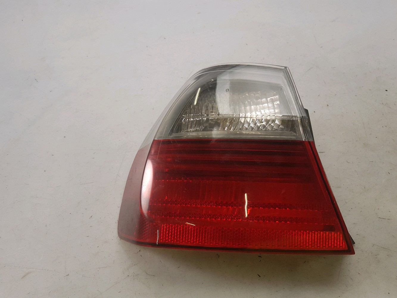 Feu arrière gauche BMW SERIE 3 5 PH.2 réf. 63216937457 U0-4436C U0-4436C