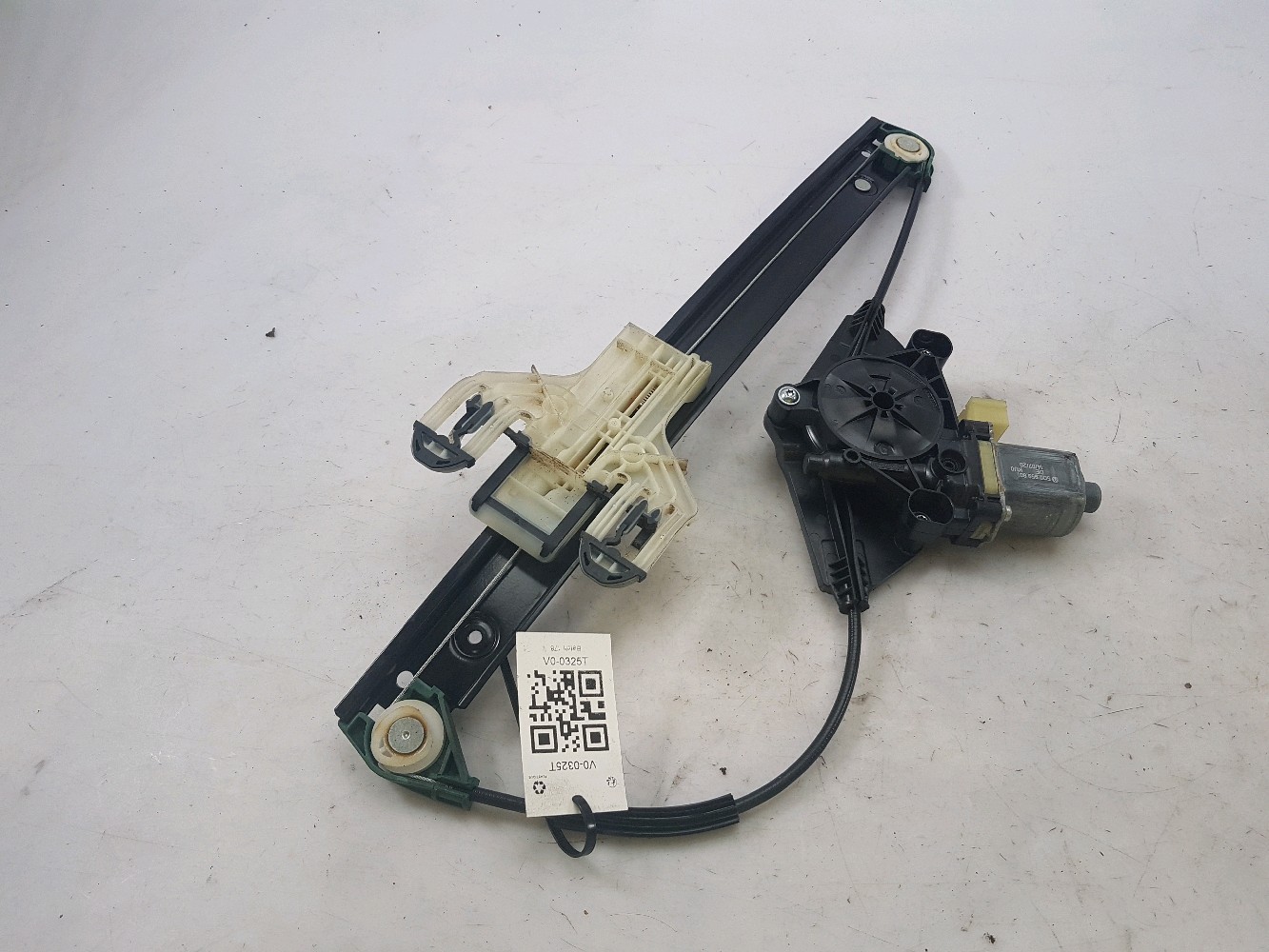 Lève-vitre arrière gauche AUDI A3 SPORTBACK 4 V0-0325T V0-0325T