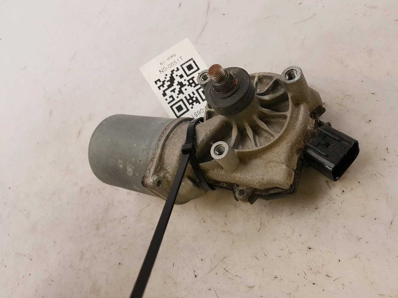 Moteur d'essuie glace avant réf. 98110C1950 KIA STONIC PH.2 N0-0651T N0-0651T
