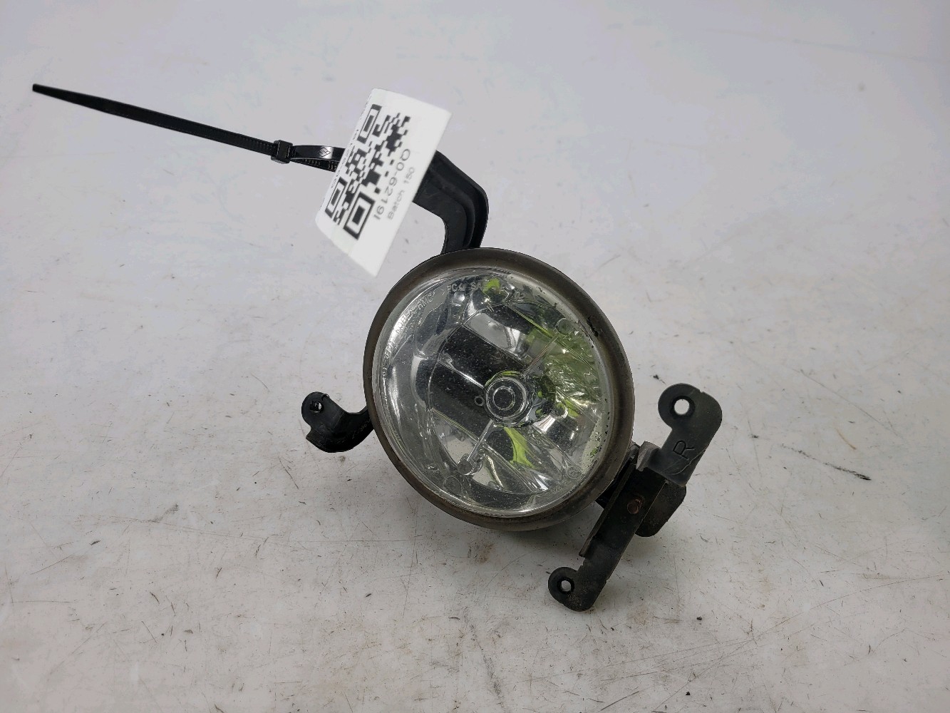 Antibrouillard droit 9220217600 - HYUNDAI MATRIX PH.1 1.5 CRDI 16V - Q0-6219I Q0-6219I