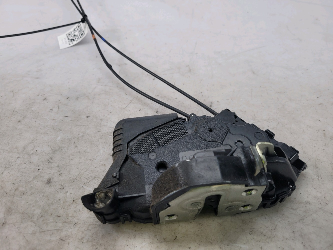 Serrure de porte droite 690300D150 - TOYOTA YARIS 2 PH.1 1.4 D4D - I0-2174Z I0-2174Z