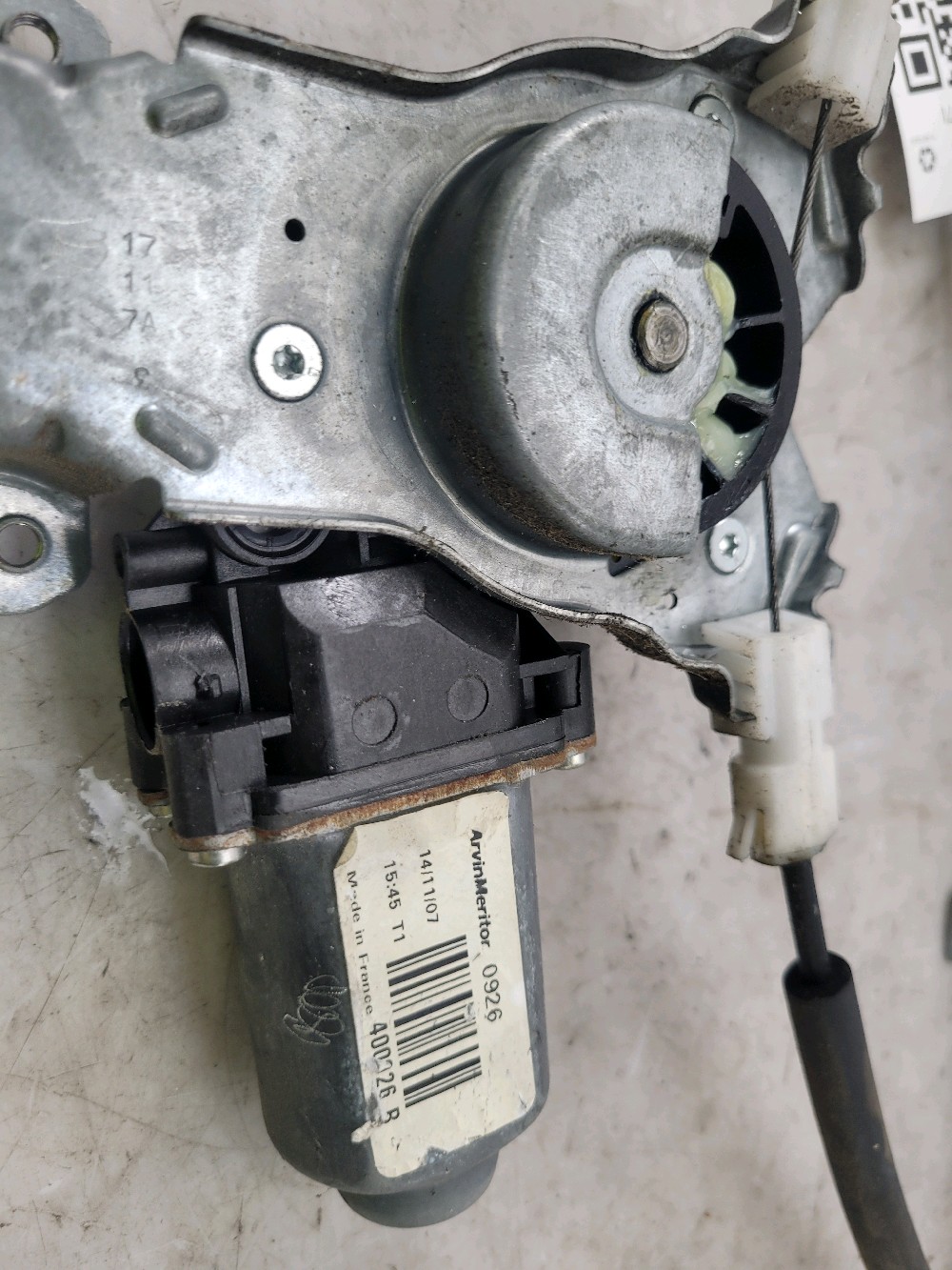 Lève vitre avant droit NISSAN NOTE 1 PH.1 L0-2067I L0-2067I
