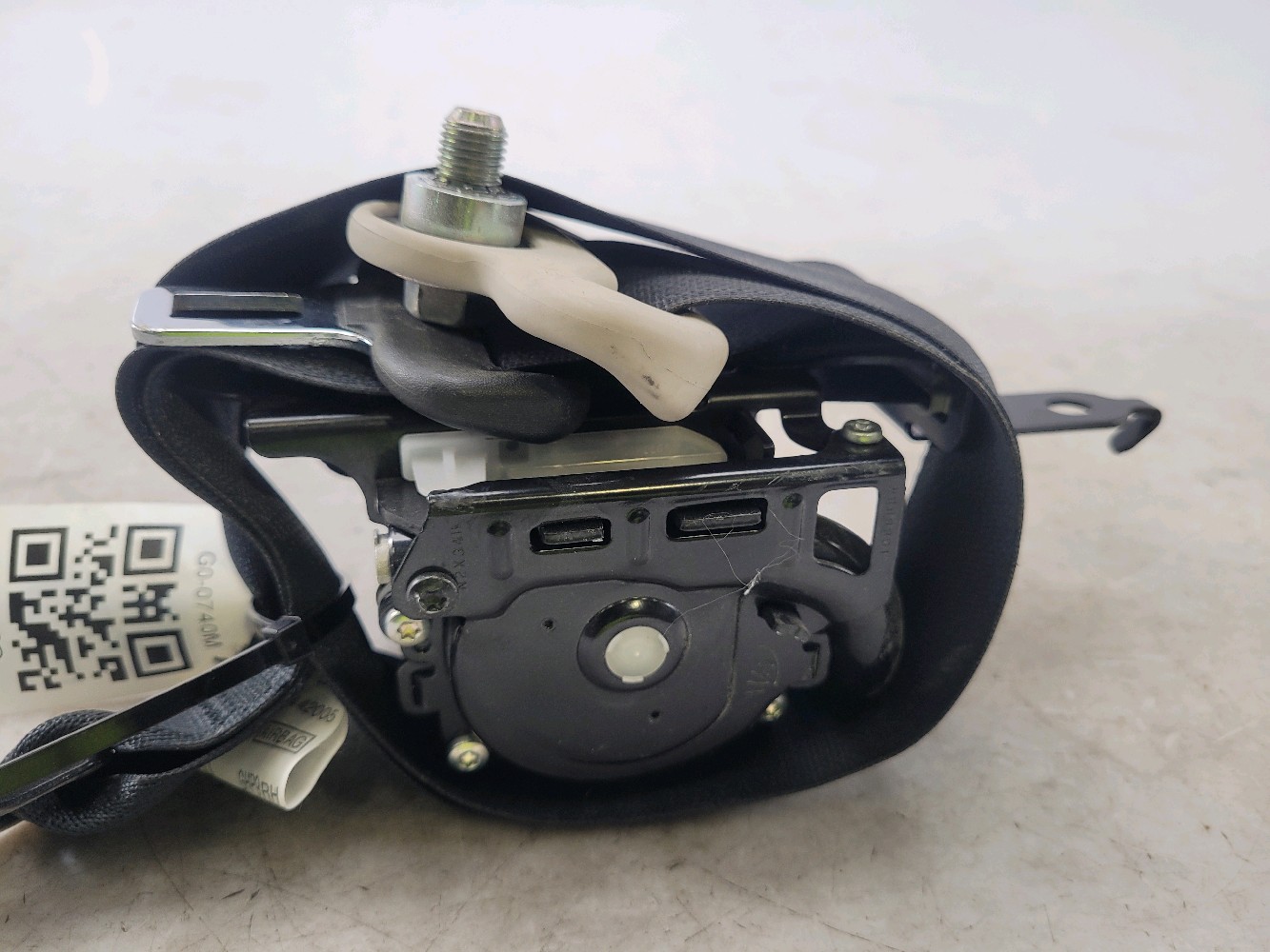 Ceinture avant droit MAZDA MAZDA 6 3 PH.1 réf. GHP957L30B02 G0-0740M G0-0740M [reference_1325958] 3