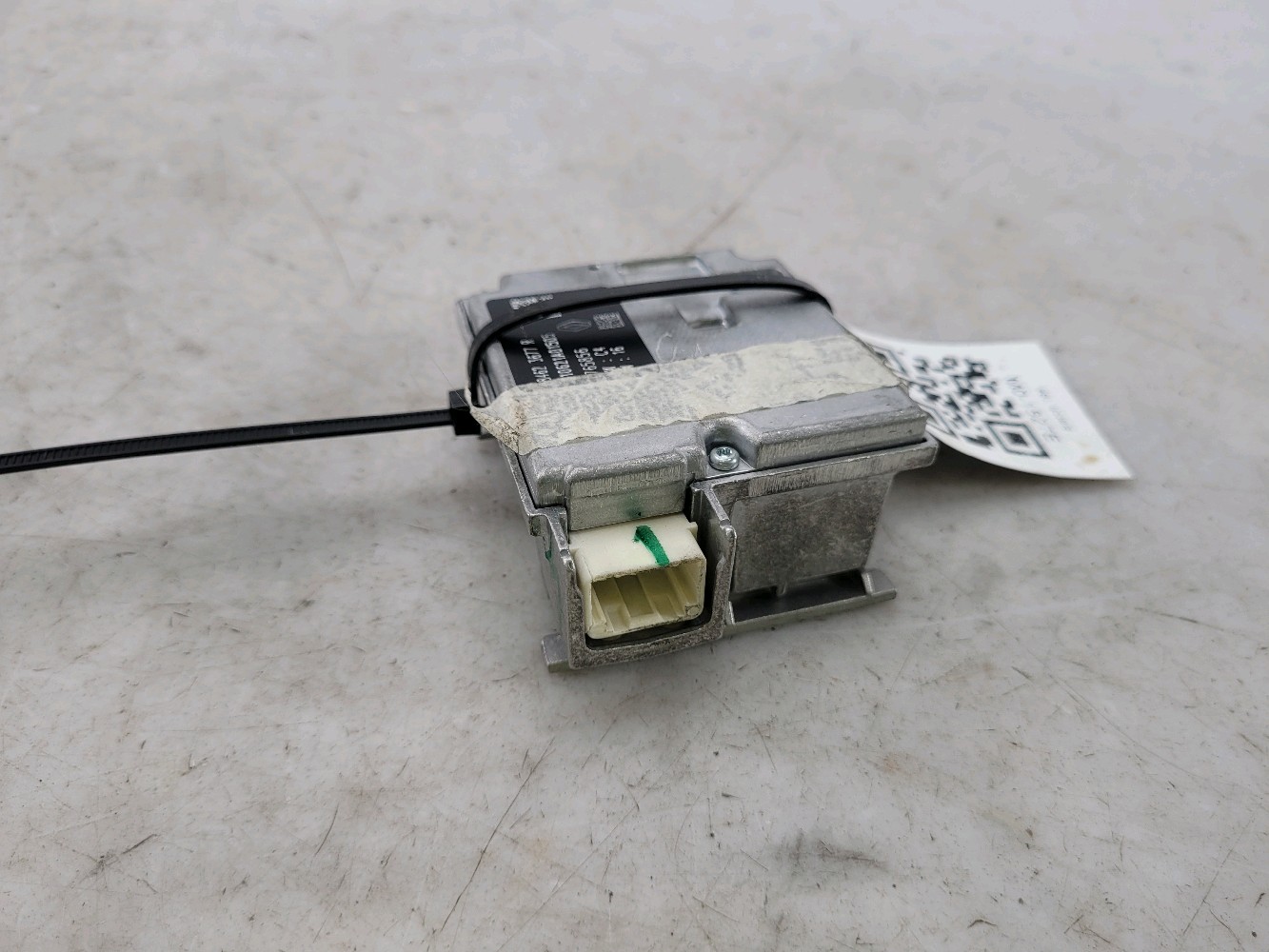 Caméra avant 284623677R - RENAULT CAPTUR 2 PH.1 1.3 TCE - M0-1527E M0-1527E