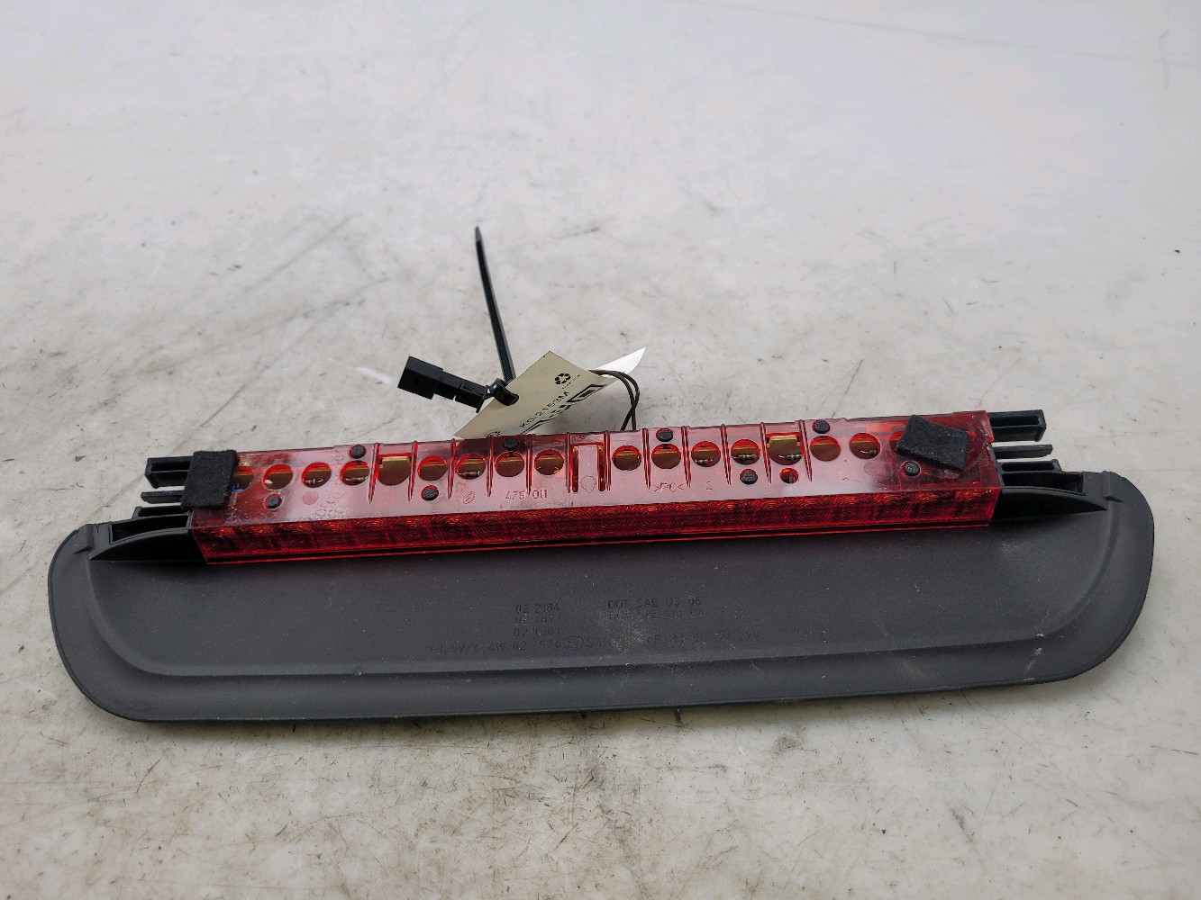 Troisième feu stop 63257145665 - BMW SERIE 3 5 PH.1 2.0I (320) 16V - K0-2153M K0-2153M