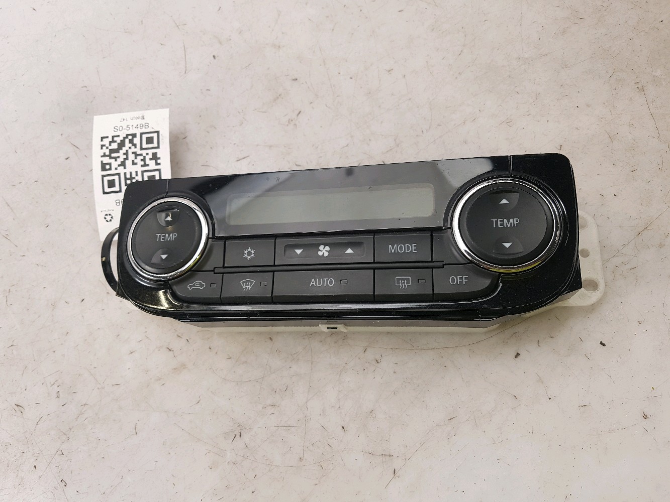 Commande de chauffage 7820B055XA - MITSUBISHI OUTLANDER 3 PH.2 2.3 CDI - S0-5149B S0-5149B