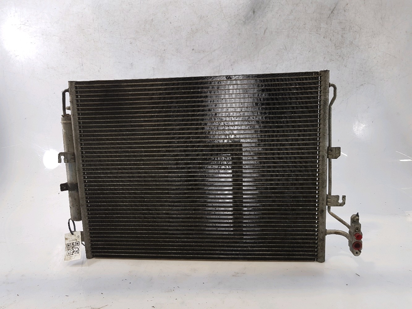 Radiateur de climatisation/Condenseur LAND ROVER DISCOVERY 3 PH.2 2.7 V6 TDI 4X4 réf. LR018403 Q0-3163A Q0-3163A