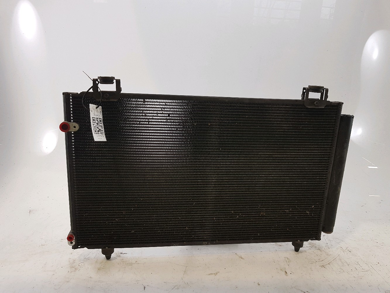 Radiateur de climatisation/Condenseur TOYOTA COROLLA 9 PH.2 2.0 D4D 16V réf. 8845002240 Z0-0461Y Z0-0461Y