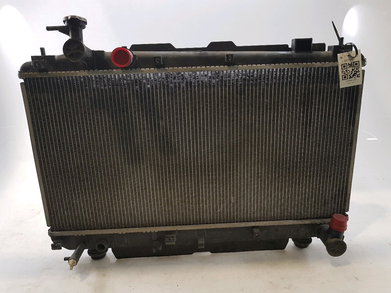 Radiateur d'eau TOYOTA RAV4 2 PH.2 2.0 VVTI réf. 1640028470 Q0-5995I Q0-5995I