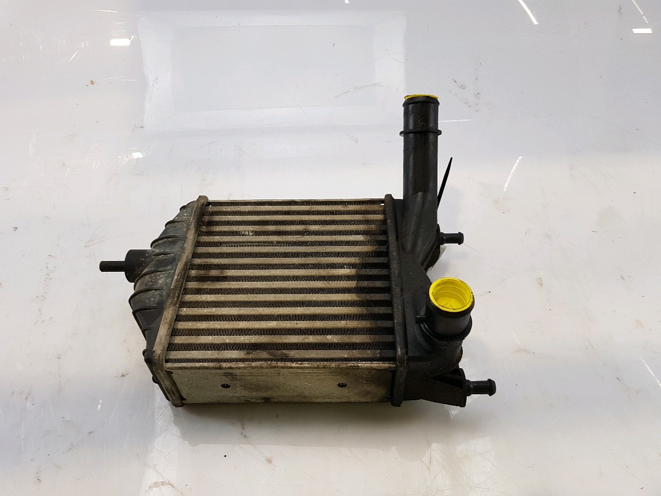 Echangeur air air/Intercooler FIAT IDEA PH.2 1.3 JTD réf. 0000046836770 E0-5184P E0-5184P