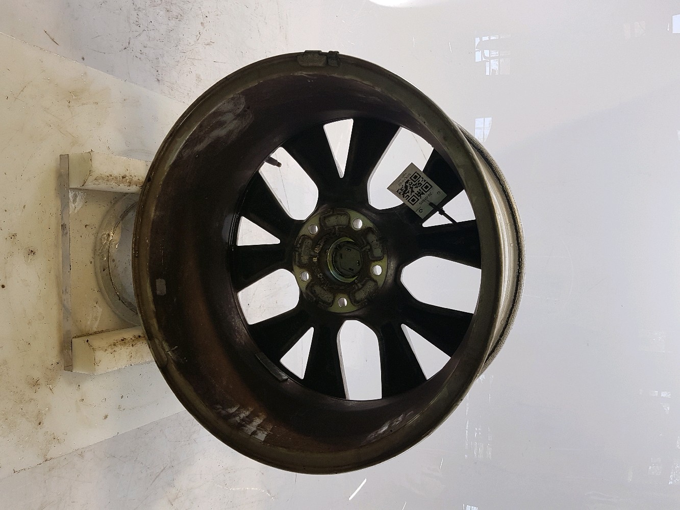 Jante alu 403009043R - RENAULT CAPTUR 2 PH.1 BDCI 95 - Z0-6130S Z0-6130S