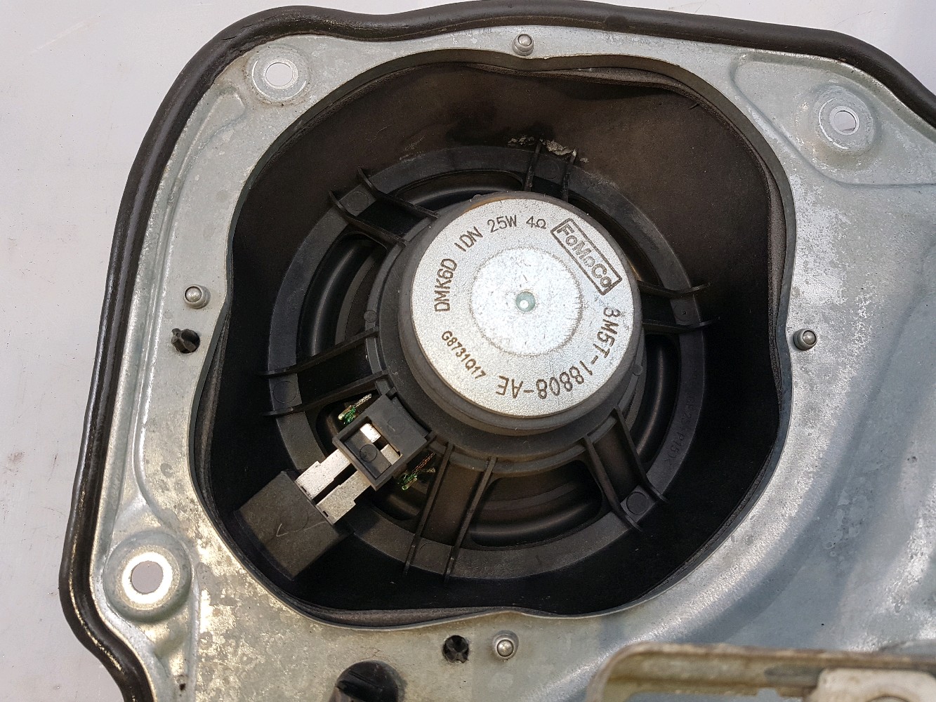 Lève-vitre droit FORD FOCUS 2 PH.2 B0-2974C B0-2974C [reference_111273] 2