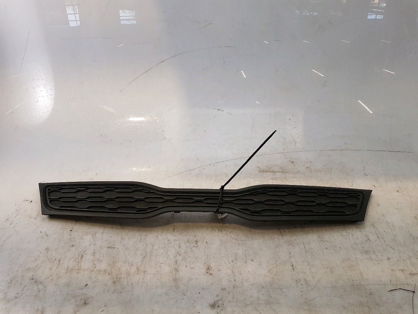 Calandre 863511W220 - KIA RIO 3 PH.1 1.1 CRDI - U0-2024Z U0-2024Z