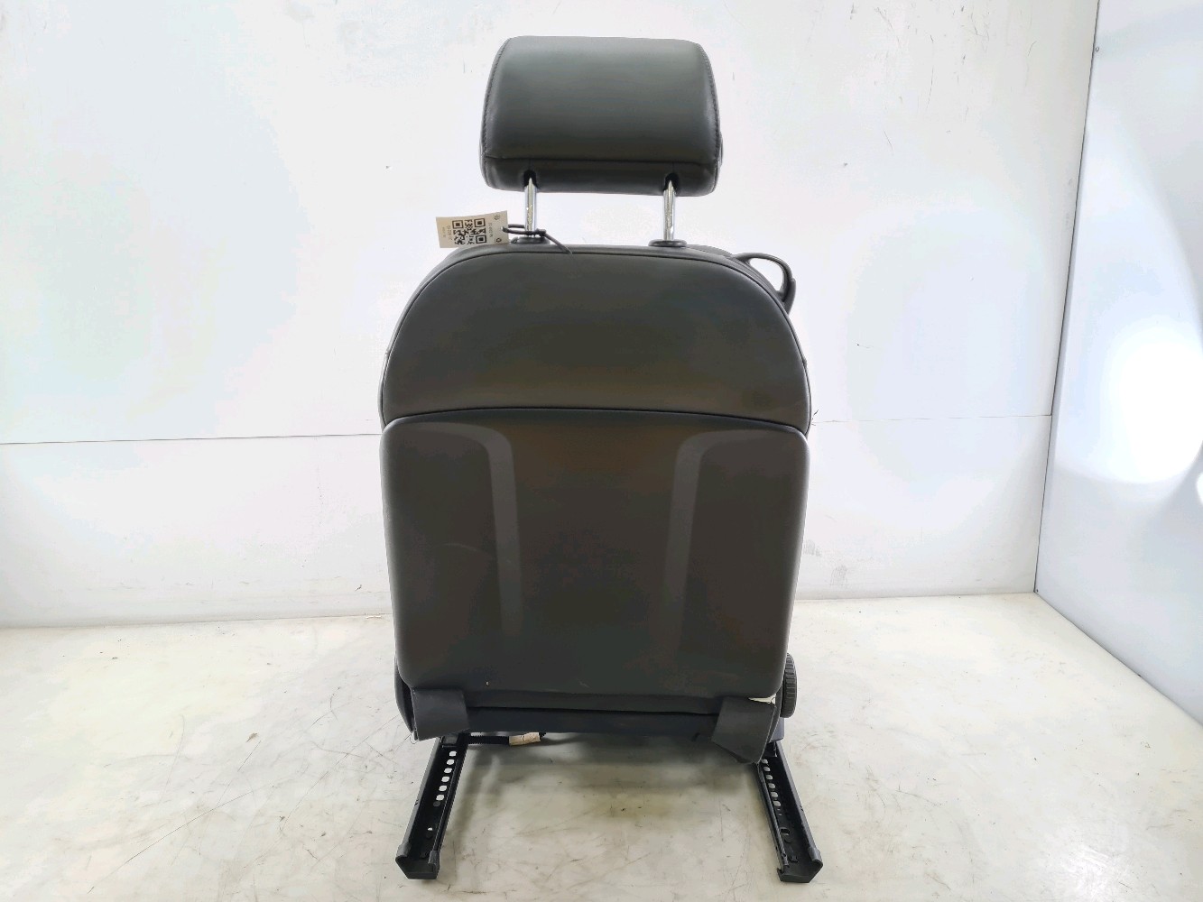 Siège droit 1K3881106DN - AUDI A3 2 PH.1 3.2 V6 Q - J0-8021B J0-8021B [reference_1743641] 3