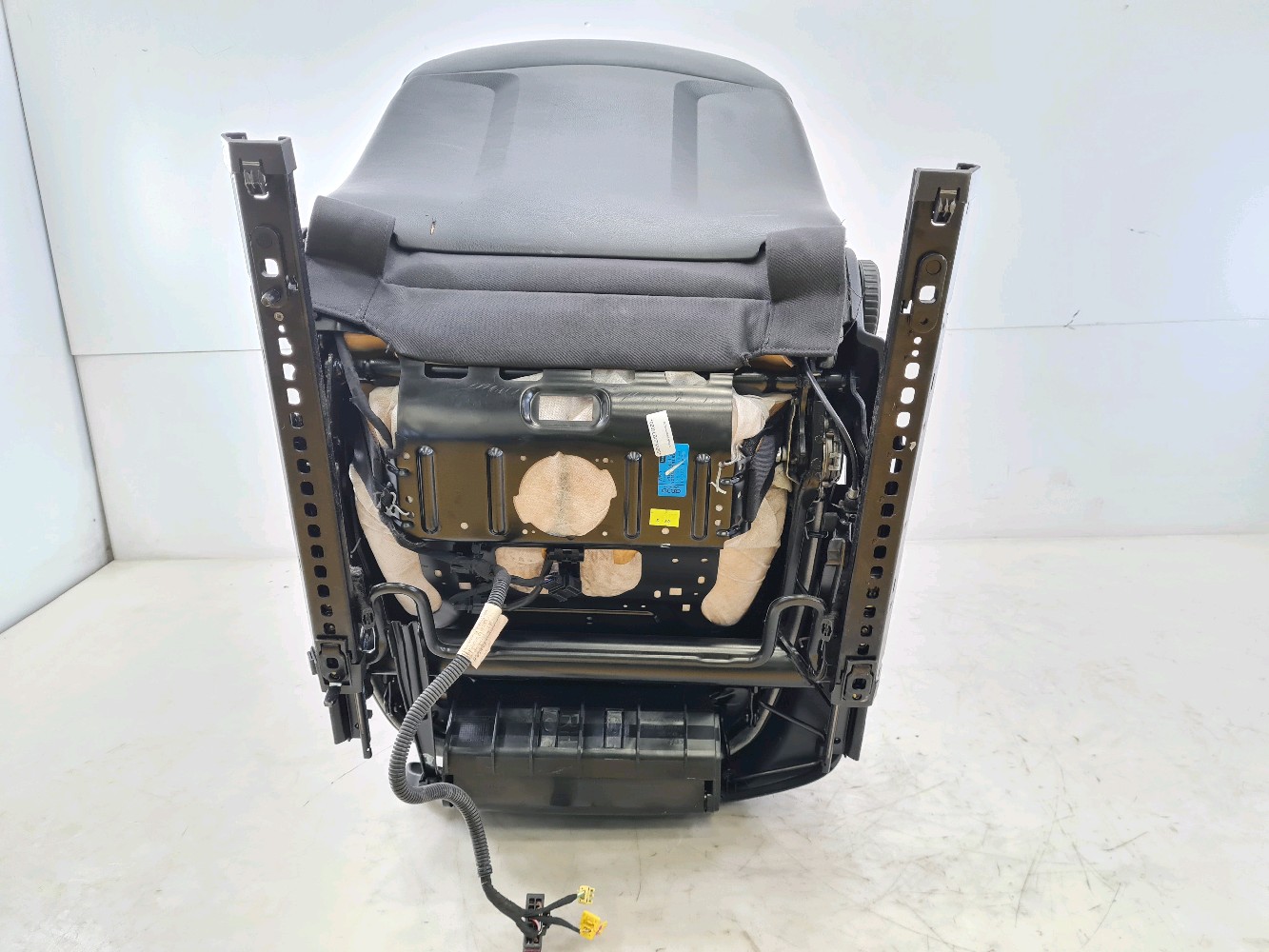 Siège droit 1K3881106DN - AUDI A3 2 PH.1 3.2 V6 Q - J0-8021B J0-8021B [reference_1743641] 5