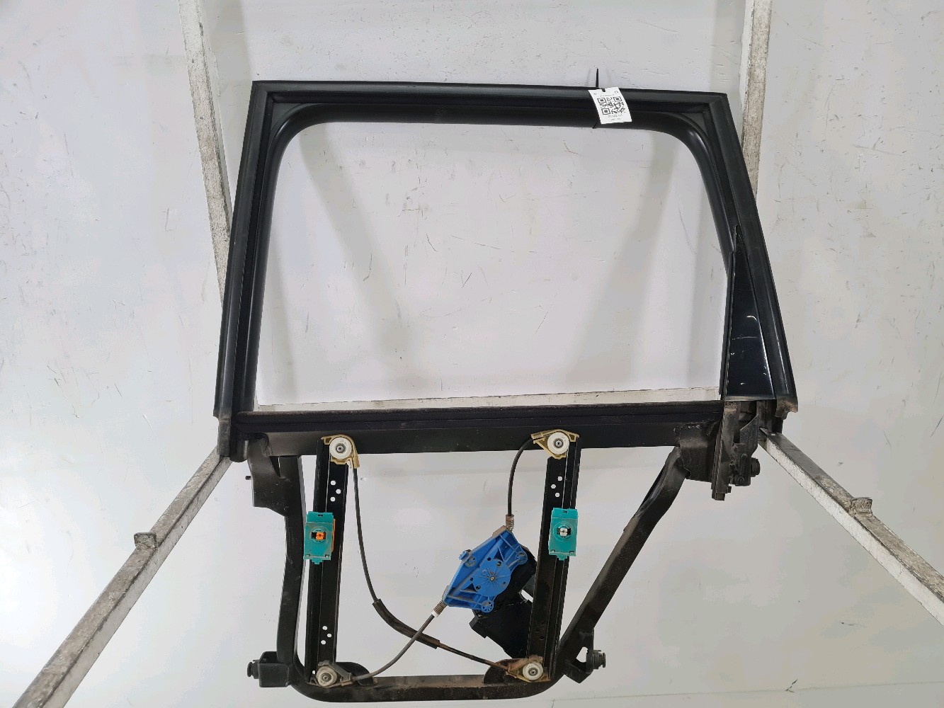 Lève-vitre arrière gauche VOLKSWAGEN TOUAREG 1 PH.1 F0-3391Z F0-3391Z