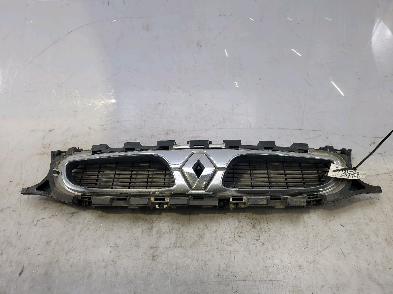 Calandre 7701470086 - RENAULT SAFRANE PH.2 V6 24V - C0-0700G C0-0700G