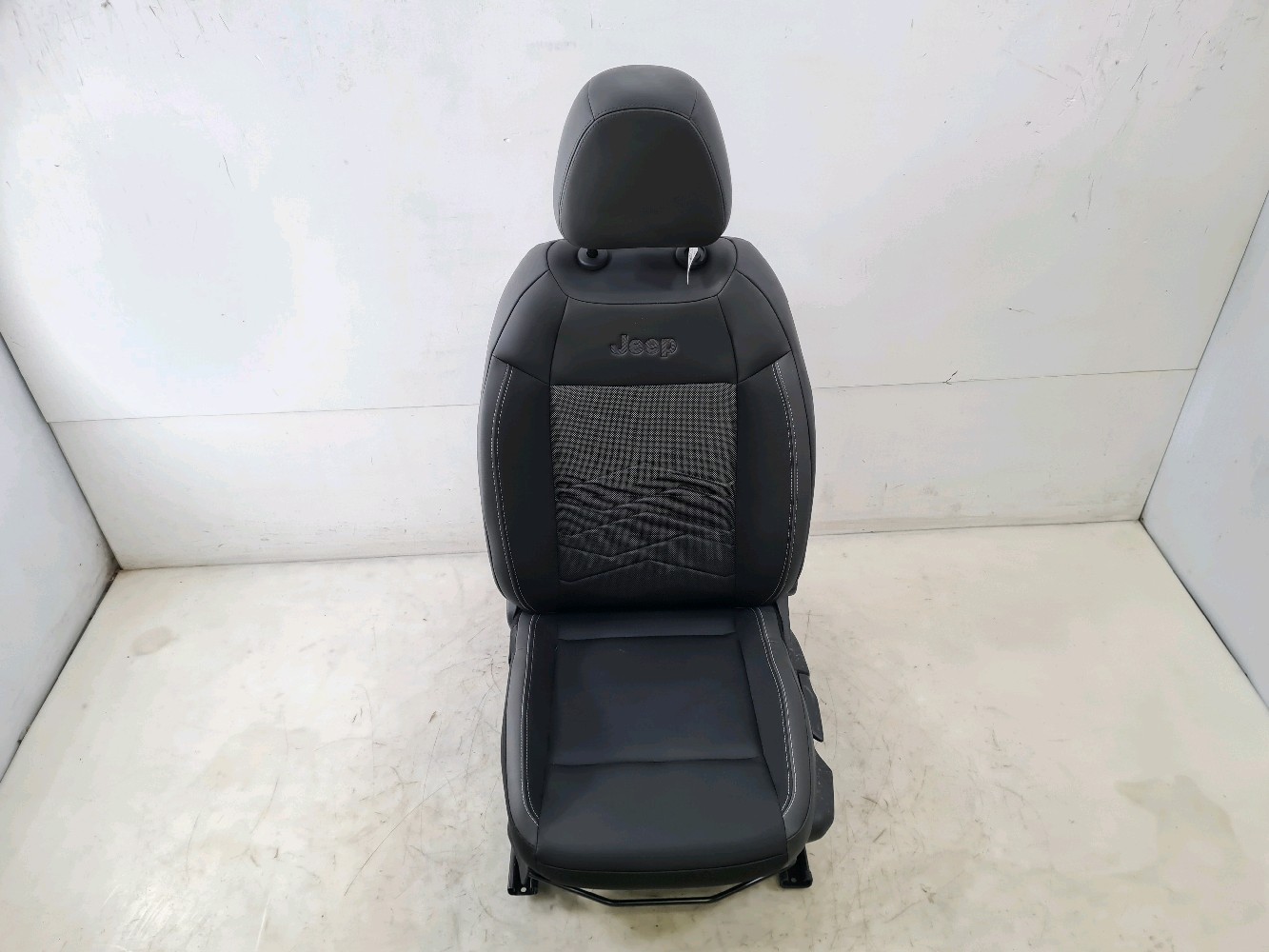 Siège gauche 0006000633569 - JEEP AVENGER 1.2 PTEC - E0-7603Y E0-7603Y