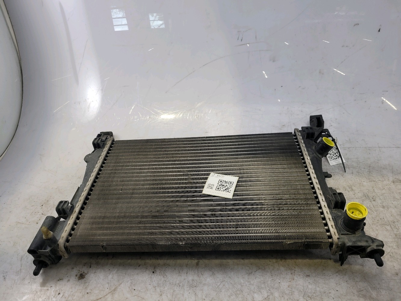 Radiateur d'eau OPEL CORSA D PH.1 1.4I réf. 13399871 L0-4469U L0-4469U