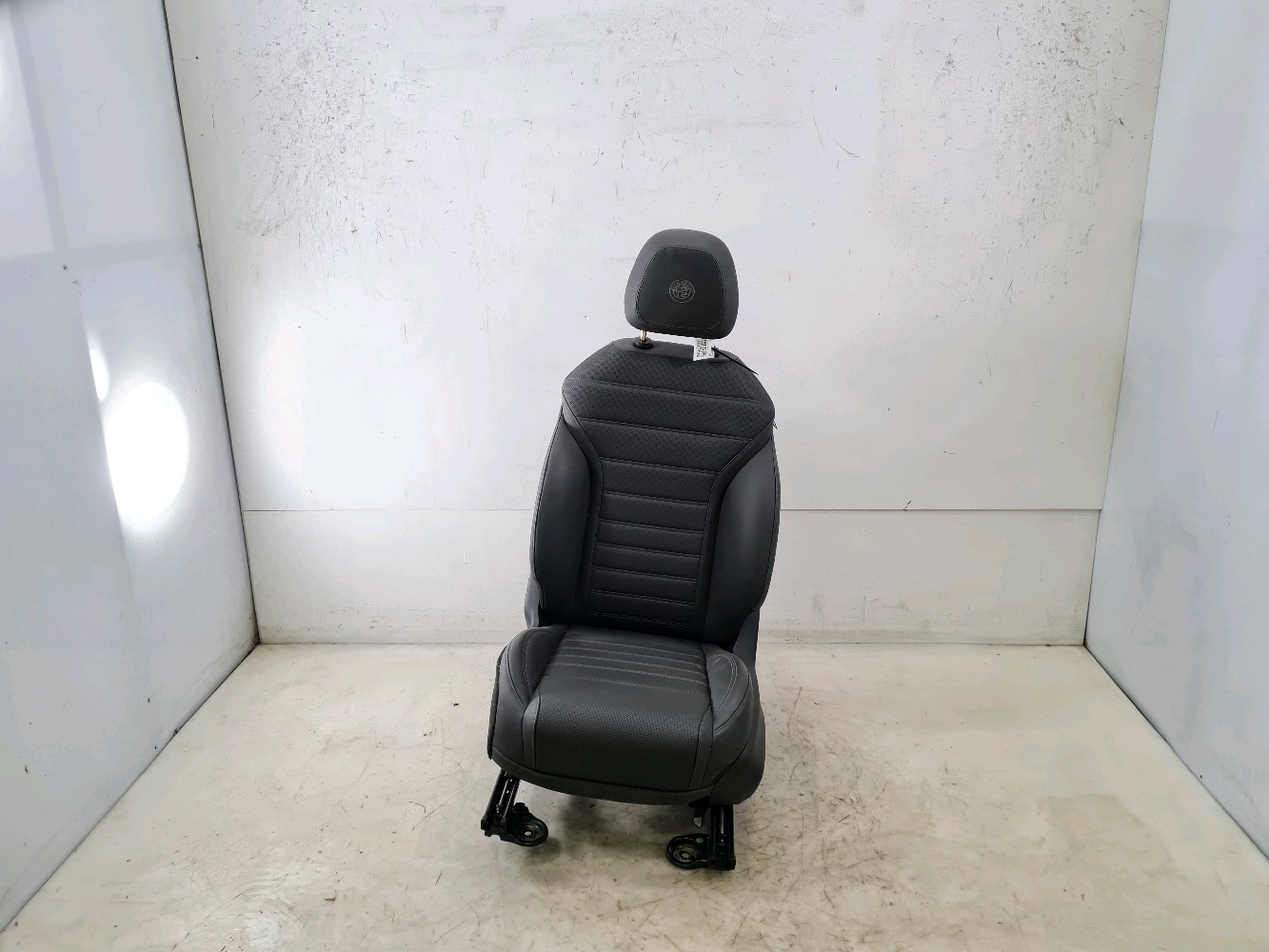 Siège gauche 0000052155105 - ALFA-ROMEO TONALE 1.5 HYBRID - F0-4665Q F0-4665Q