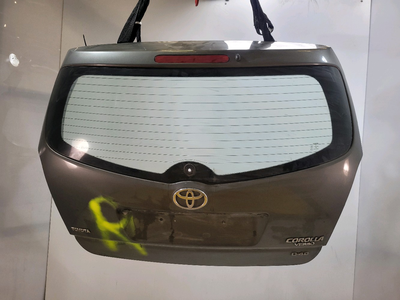 Hayon TOYOTA COROLLA VERSO 2 PH.1 INCONNU réf. 670050F021 K0-9423L K0-9423L