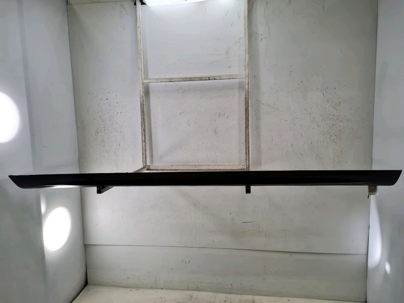 Bas de caisse droit 51718226122 - BMW SERIE 3 4 PH.1 323 CI - W0-2247E W0-2247E