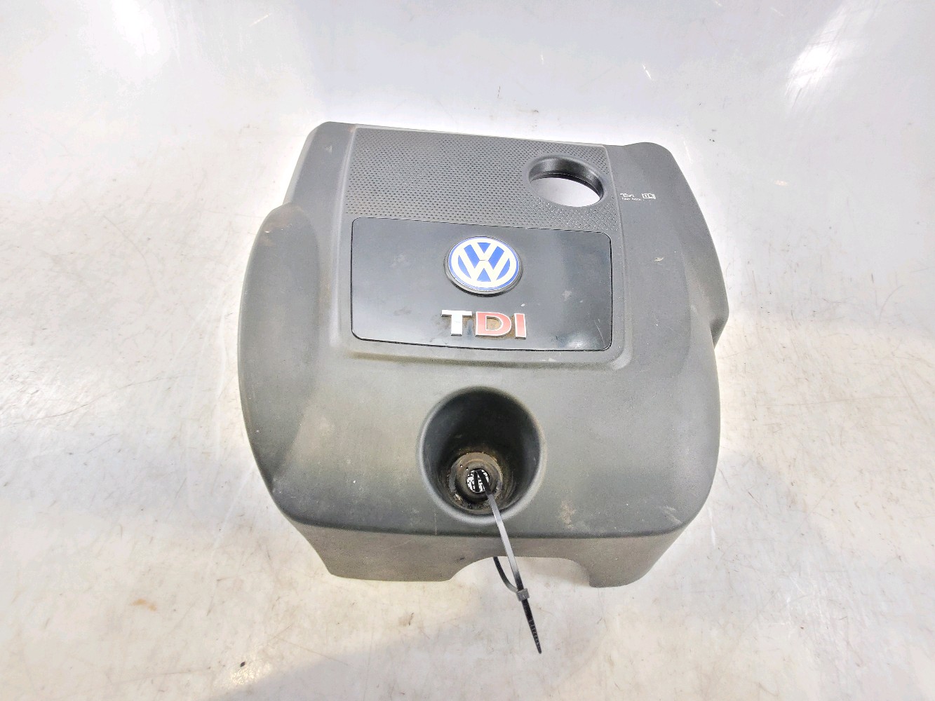 CACHE MOTEUR 038103925GE - VOLKSWAGEN BORA TDI - K0-6711I K0-6711I