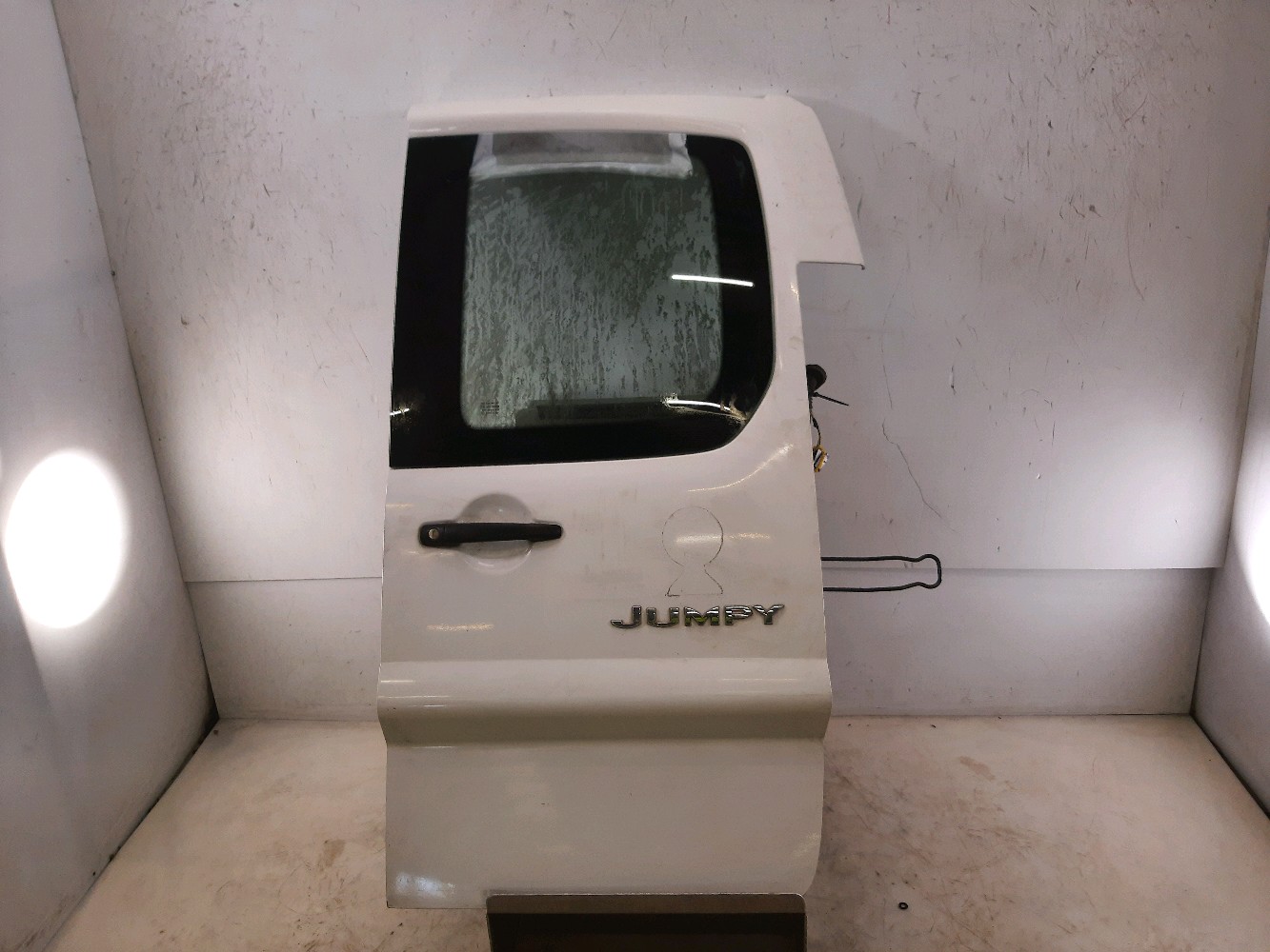 Porte battante arrière droite 8703A3 - CITROEN JUMPY 2 1.6 HDI - Y0-3001N Y0-3001N