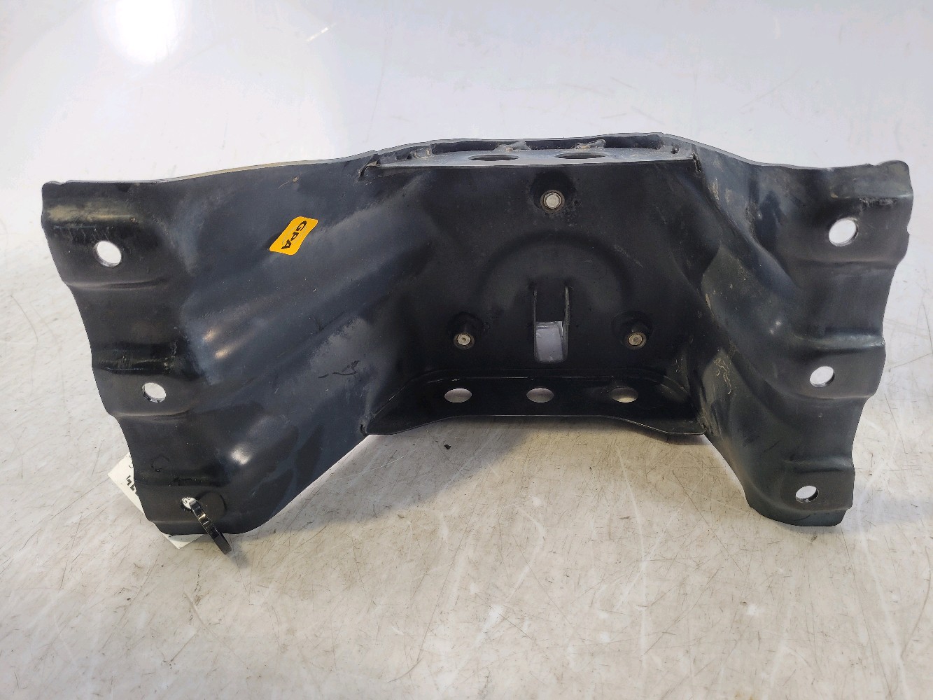 Support roue de secours MB846453 - MITSUBISHI PAJERO 3 PH.2 TURBO - U0-6597A U0-6597A [reference_2398429] 2