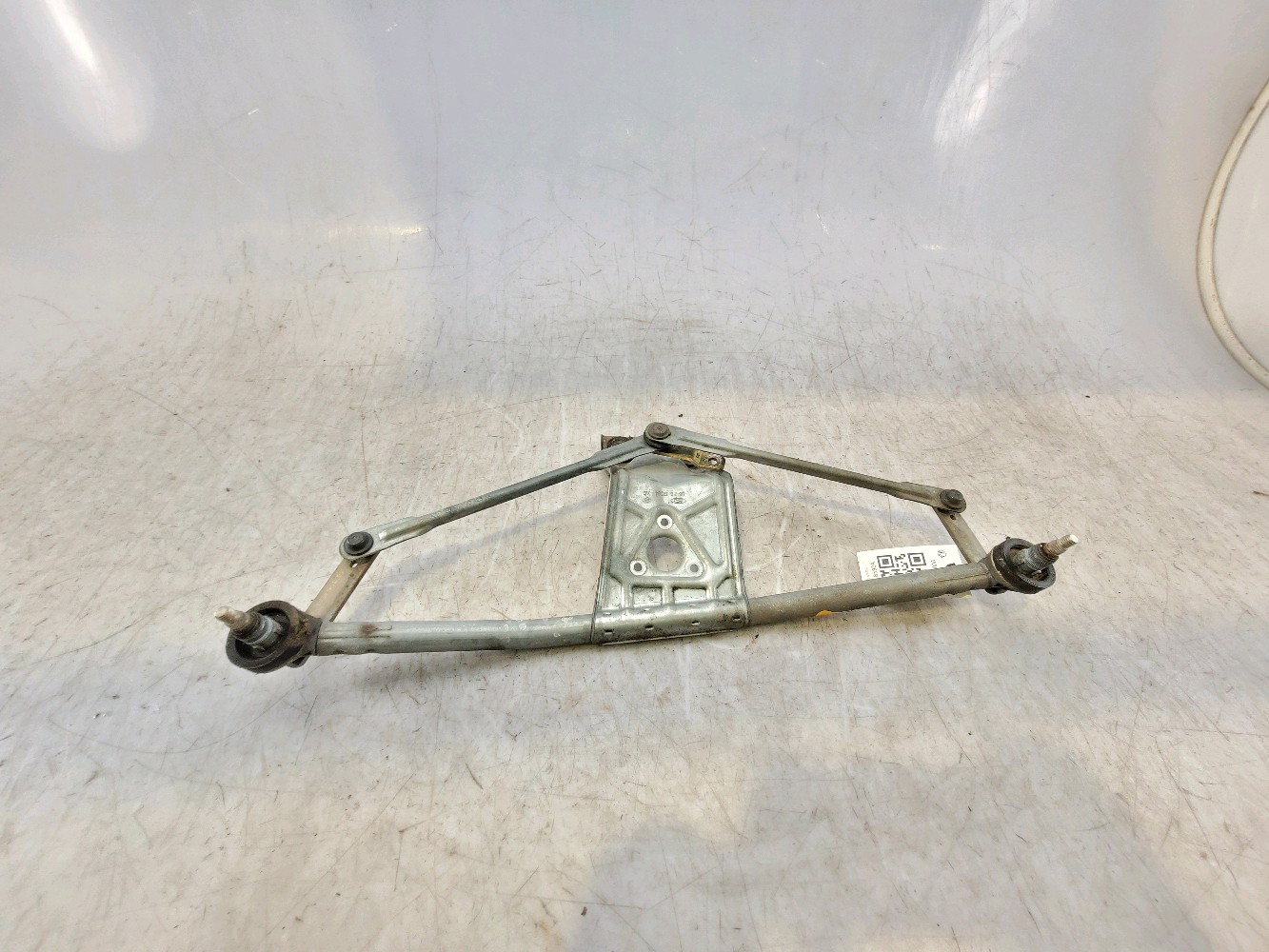 Mécanisme d'essuie glace avant 1027487 - FORD FIESTA 4 PH.2 -NS1K_TYPE - W0-8590A W0-8590A