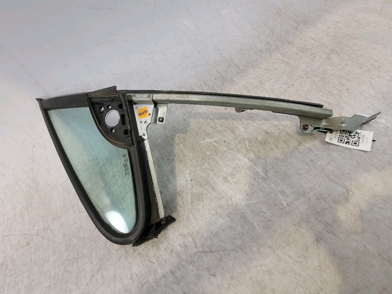 Vitre de custode avant gauche 9201H8 - PEUGEOT 307 PH.2 CC HDI - P0-5920L P0-5920L