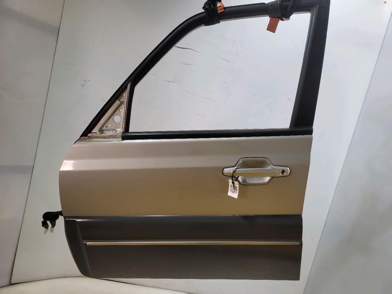 Porte avant gauche HYUNDAI TERRACAN 76010H1010 F0-2108P F0-2108P