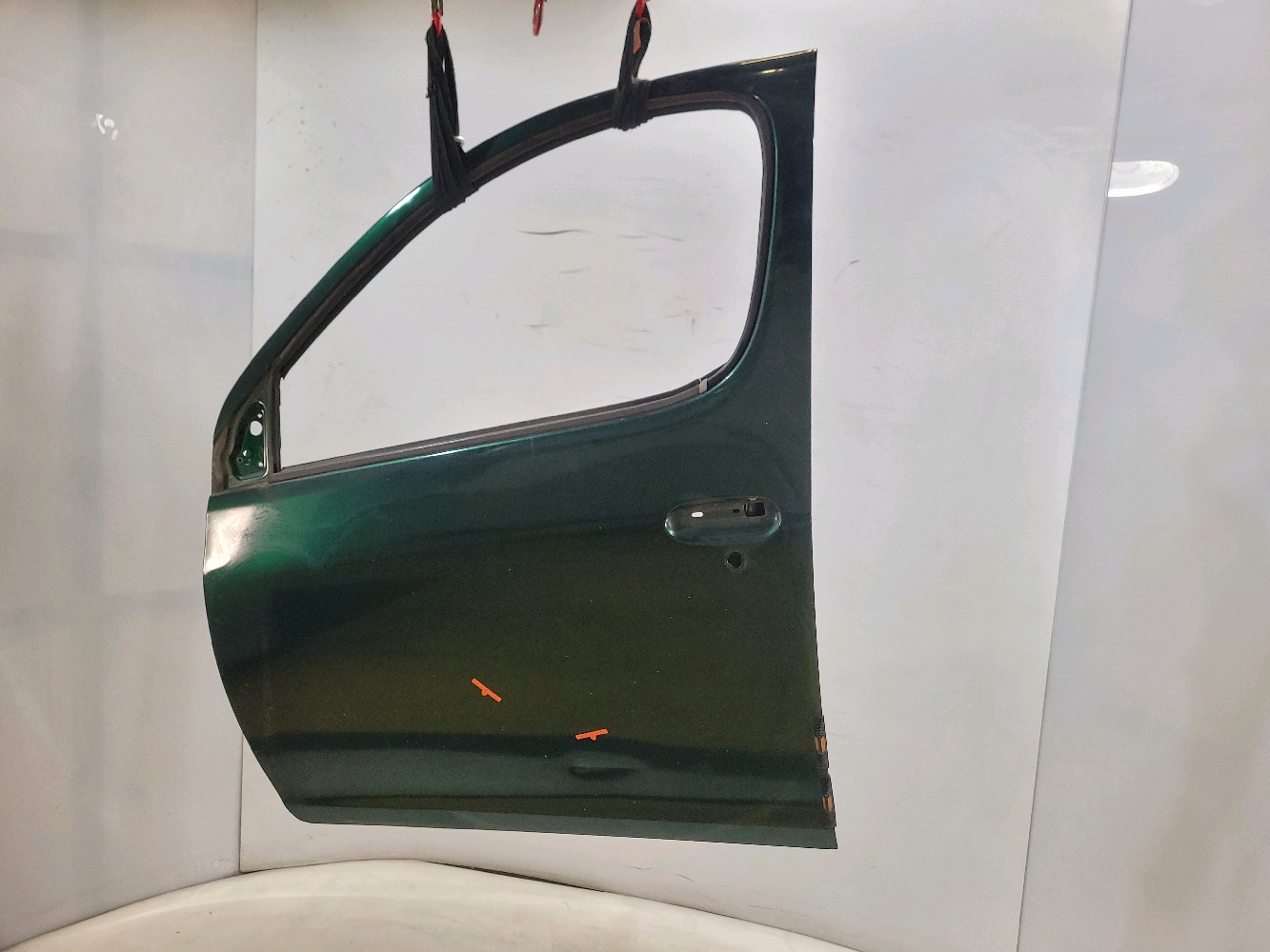 Porte avant gauche TOYOTA YARIS VERSO PH.1 6700252030 E0-3977N E0-3977N