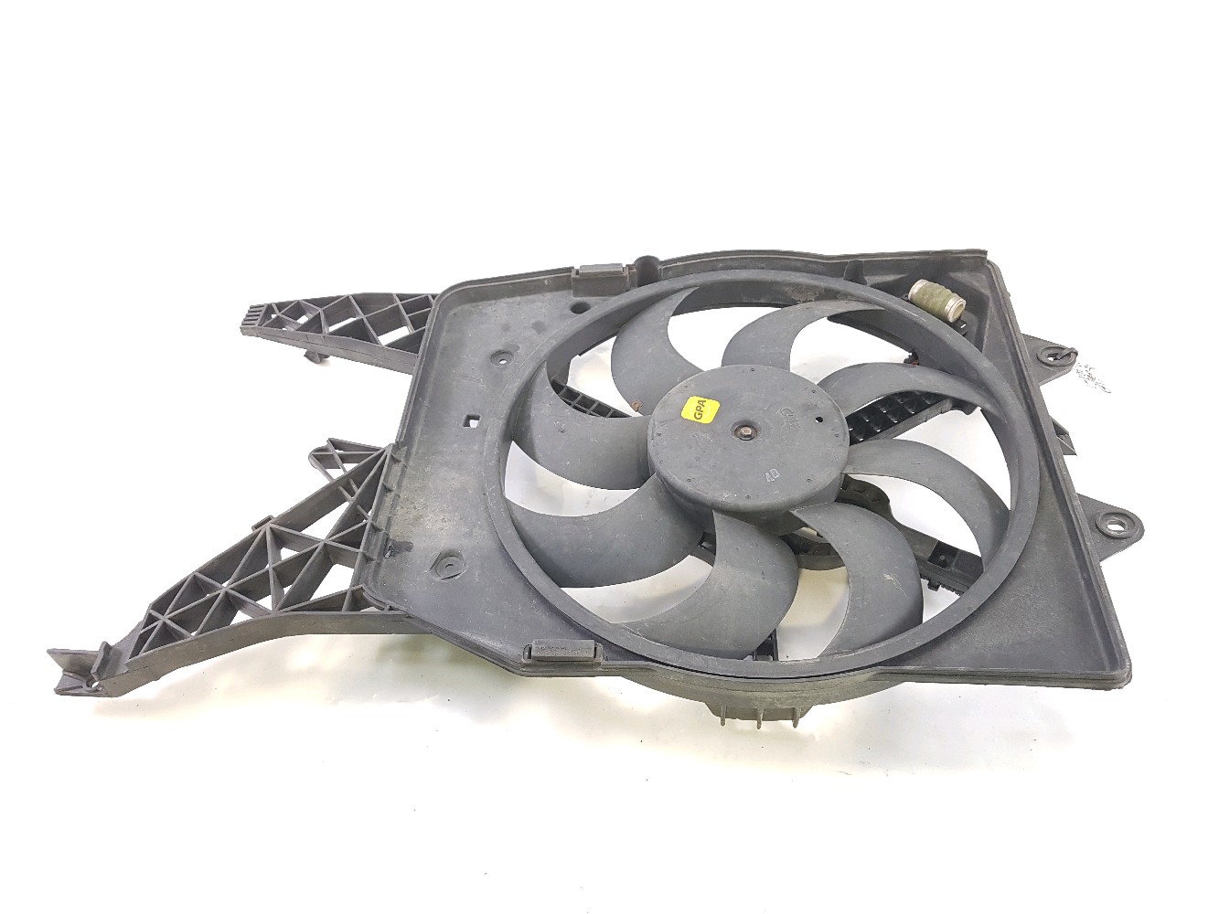 Groupe motoventilateur 55702058 - OPEL CORSA D PH.1 1.3 CDTI - L1-0789P L1-0789P