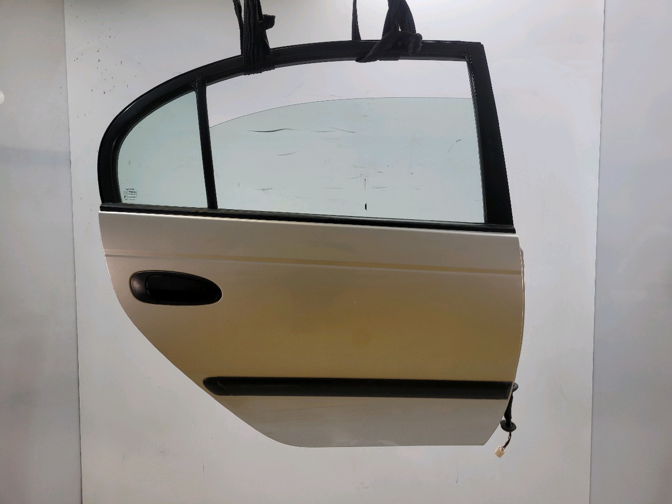 Porte arrière droite TOYOTA AVENSIS 1 PH.1 6700305050 F0-9660J F0-9660J