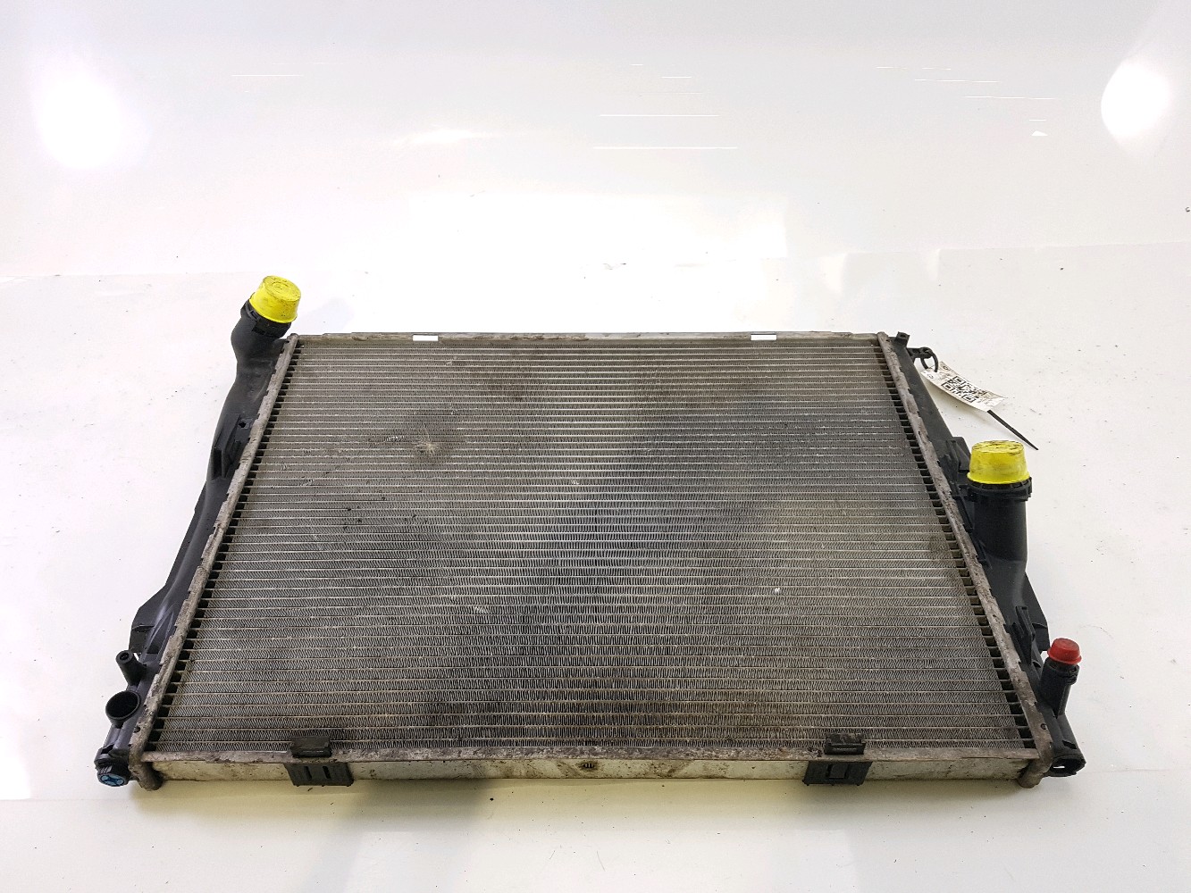 Radiateur d'eau BMW SERIE 3 TOURING 5 PH.2 330 TOUX réf. 17117562079 U0-3374H U0-3374H