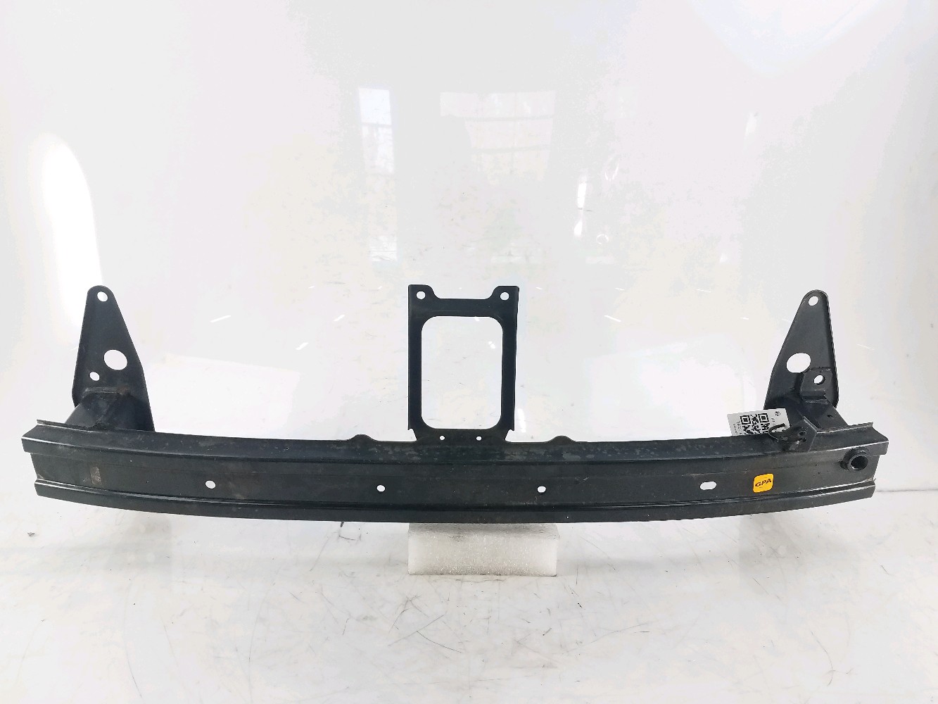 Traverse de pare choc avant 865301J500 - HYUNDAI I20 1 PH.2 1.2 - K1-1226E K1-1226E