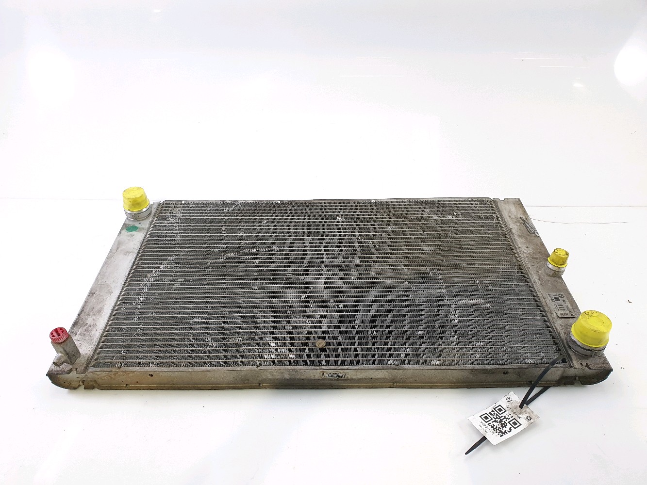 Radiateur d'eau BMW SERIE 5 5 PH.1 530 D réf. 17117792832 V1-1840K V1-1840K