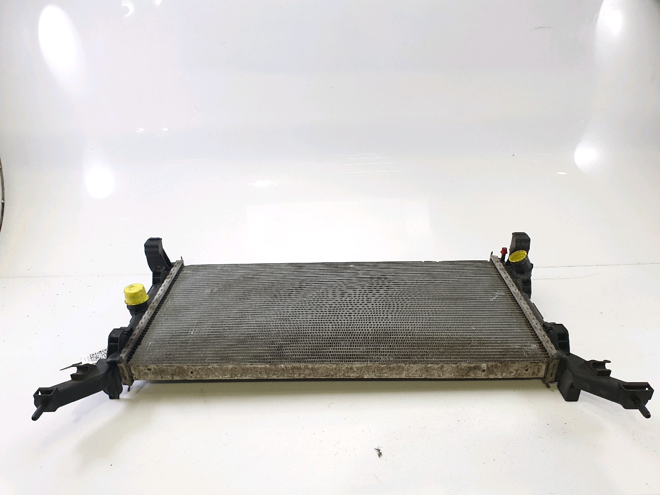 Radiateur d'eau RENAULT LAGUNA 3 PH.2 2.0 DCI réf. 214100005R Q1-0736G Q1-0736G